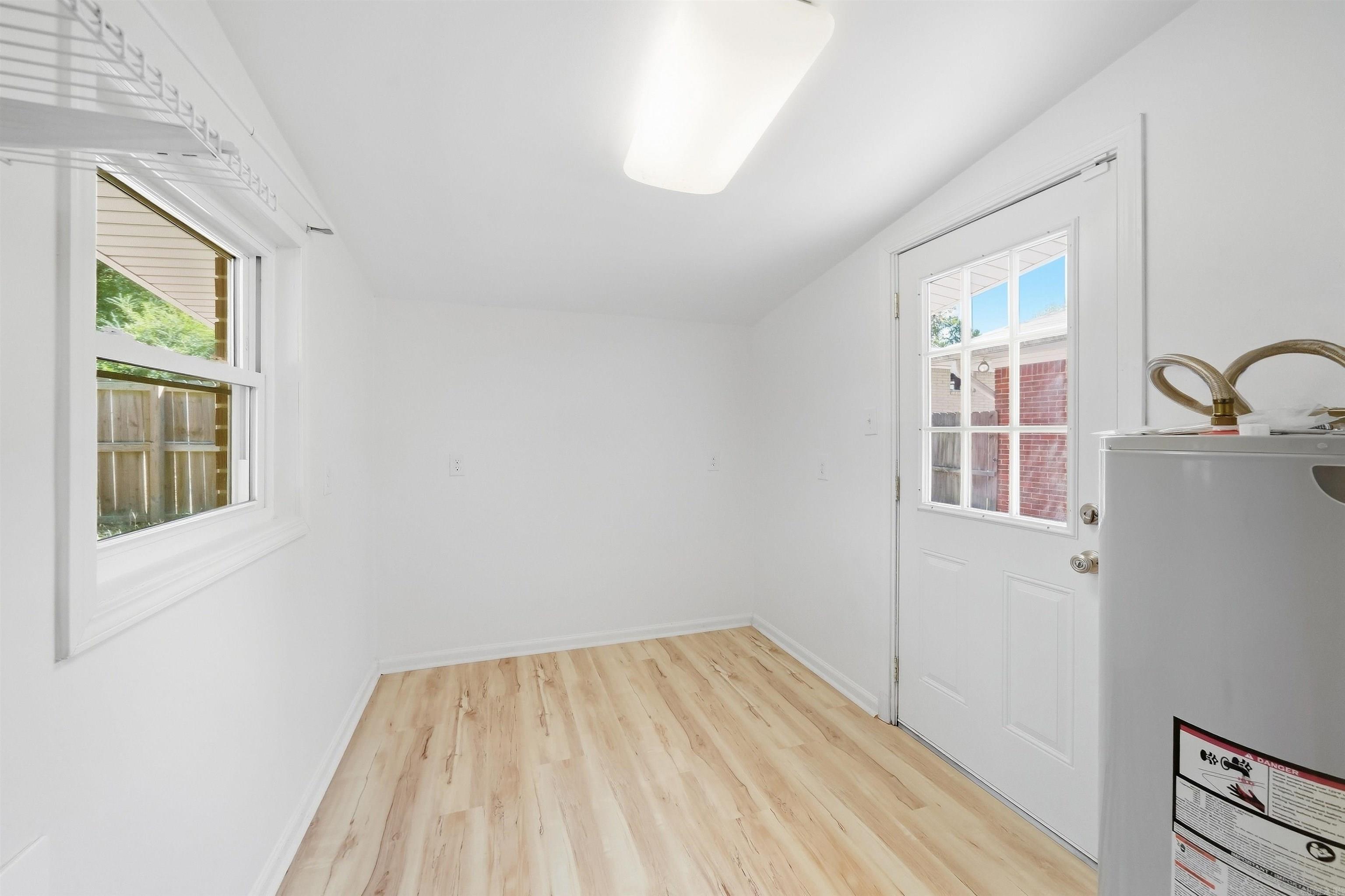 1812 W Center Ave Property Photo 40
