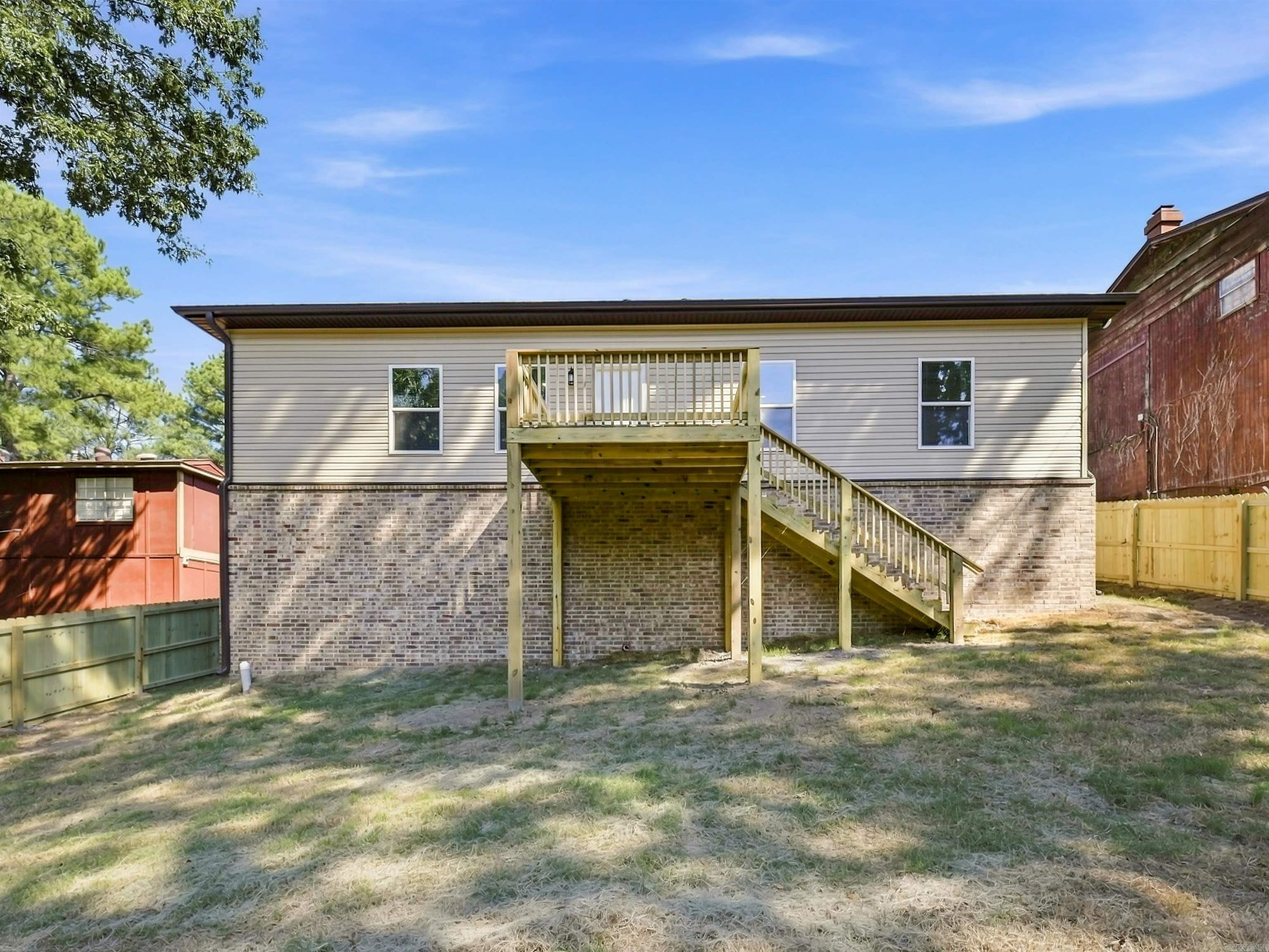 11 British Colonial Drive Property Photo 8