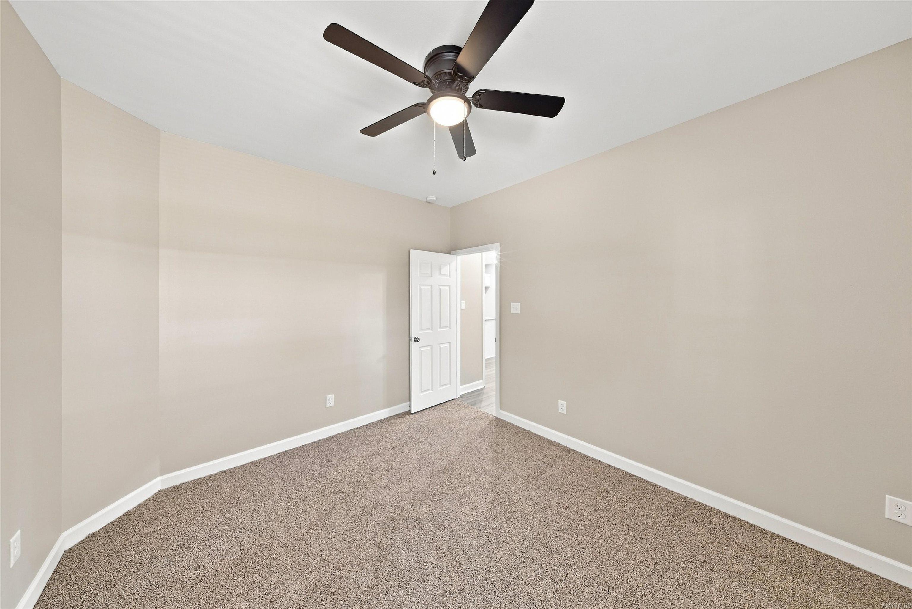 11 British Colonial Drive Property Photo 20