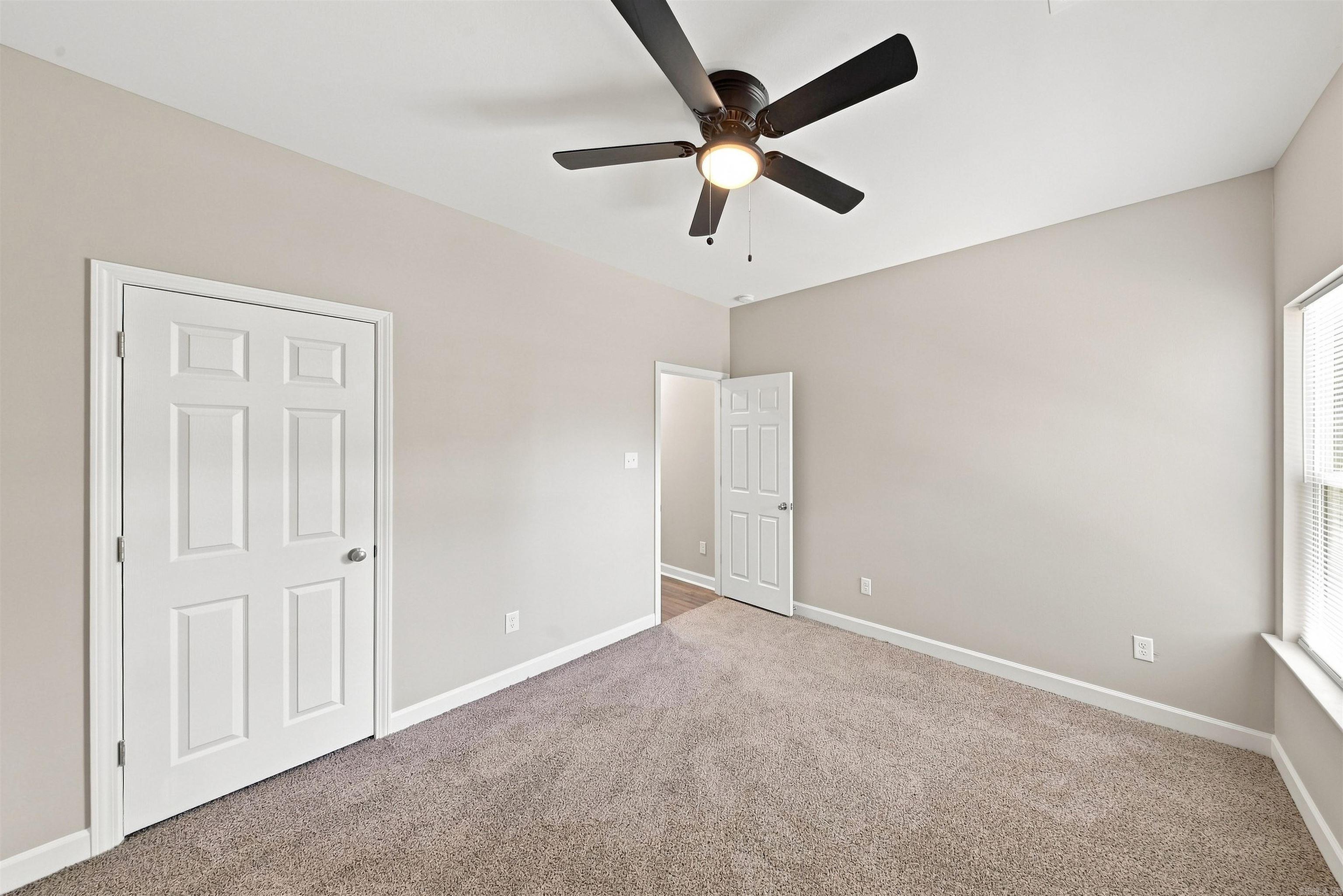 11 British Colonial Drive Property Photo 22