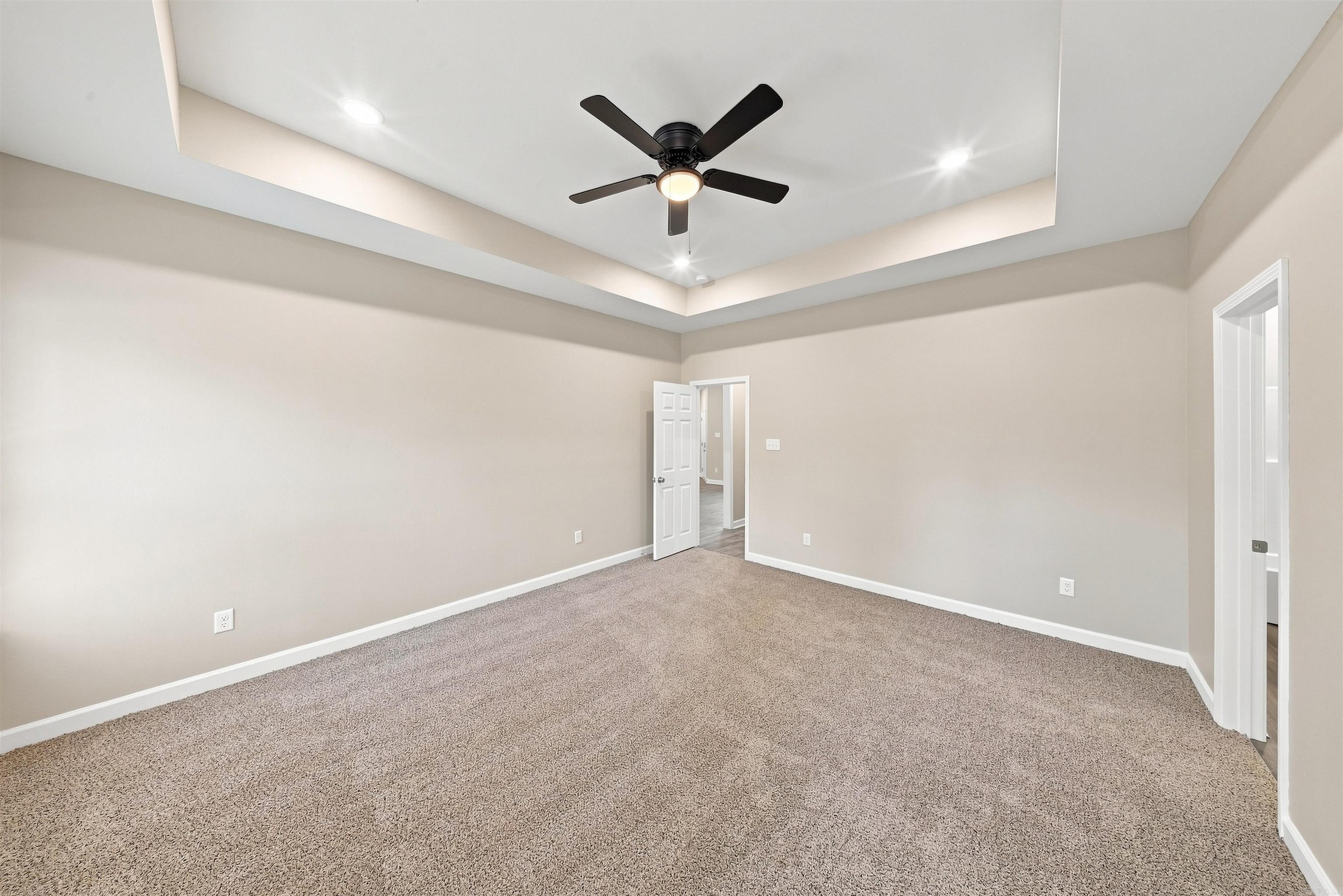 11 British Colonial Drive Property Photo 25