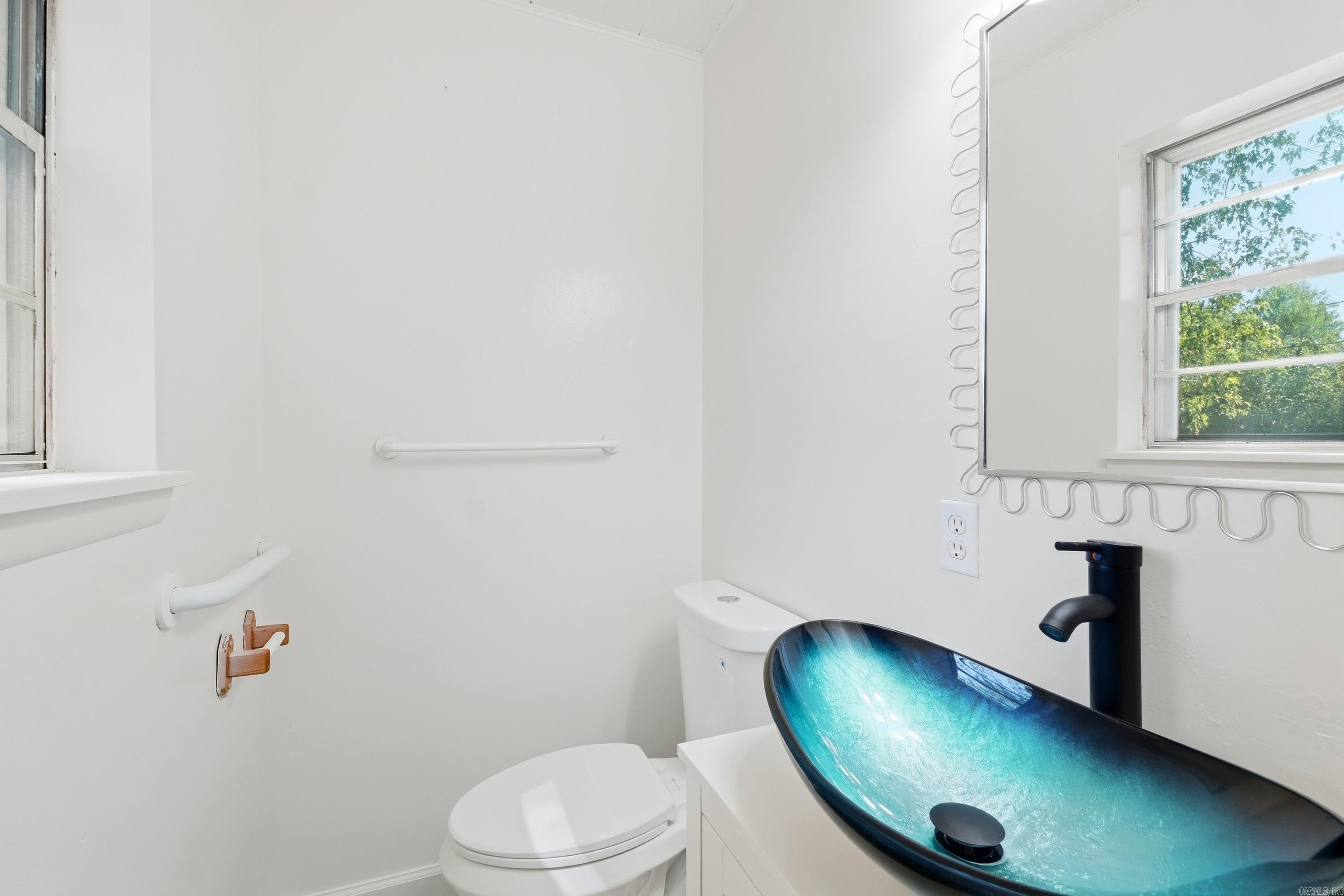 10 Parkridge Drive Property Photo 15