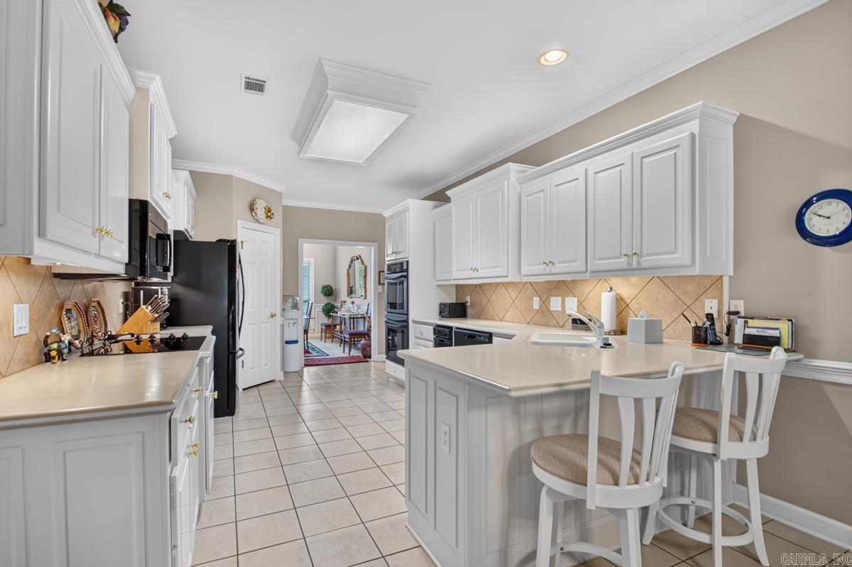 101 Avignon Cir Property Photo 11
