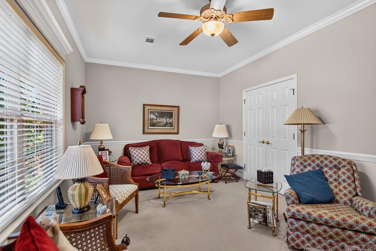 101 Avignon Cir Property Photo 22