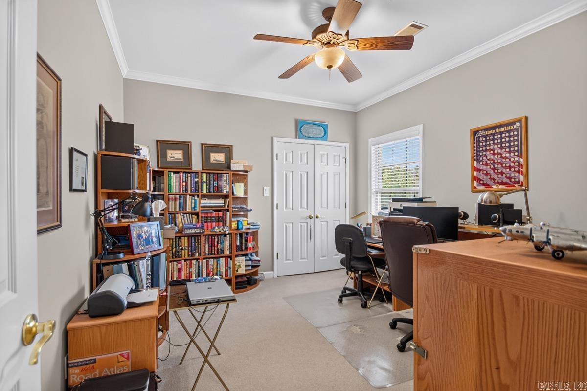 101 Avignon Cir Property Photo 24