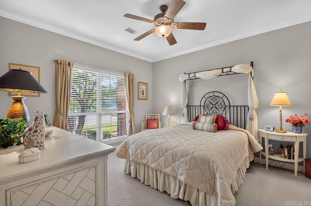 101 Avignon Cir Property Photo 27