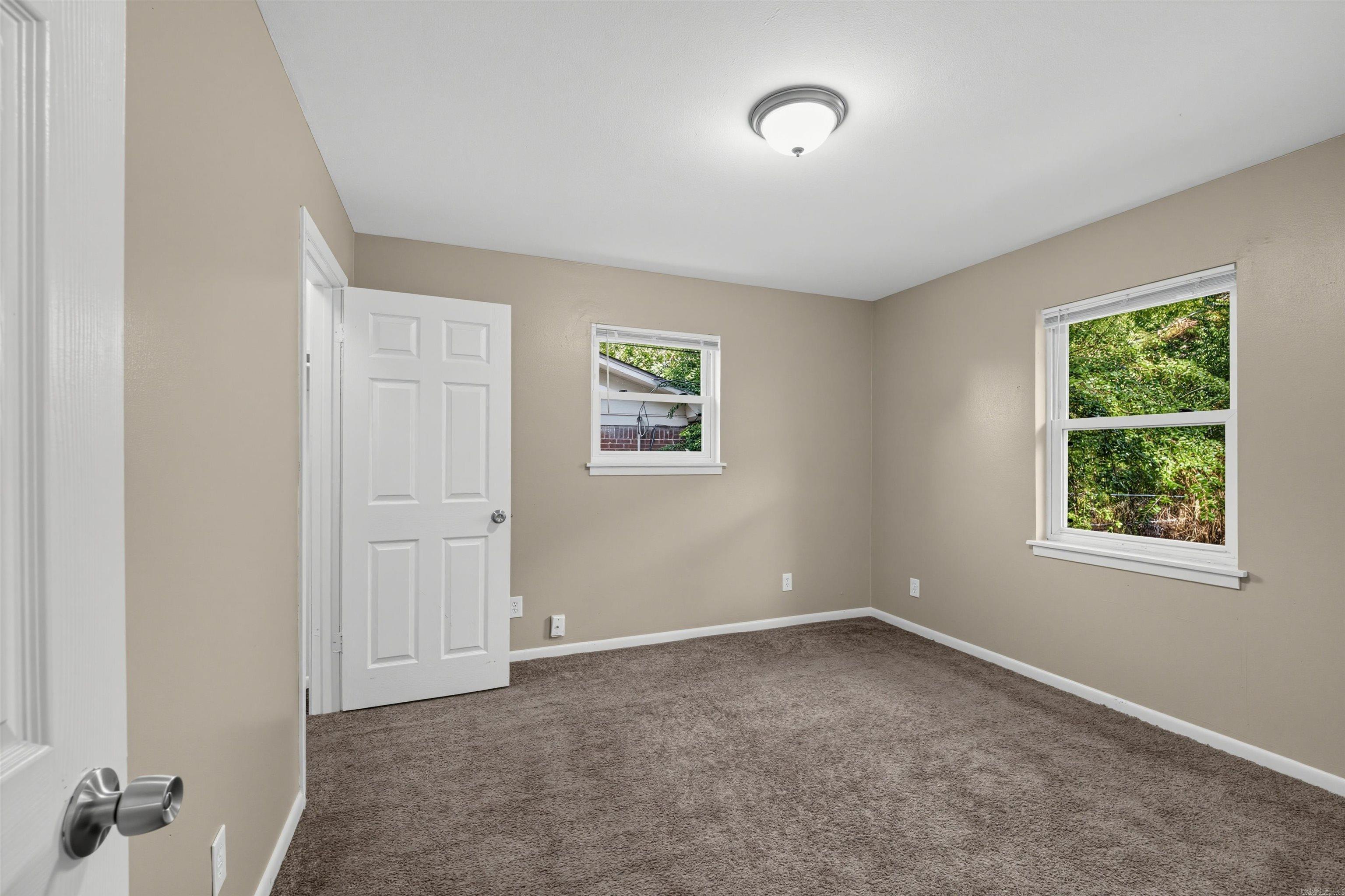 11 Regency Circle Property Photo 15