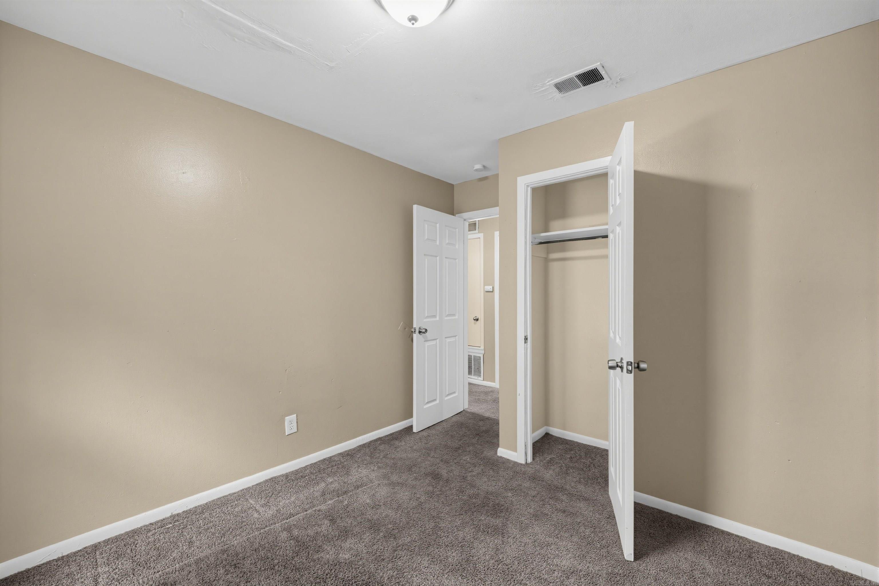 11 Regency Circle Property Photo 19
