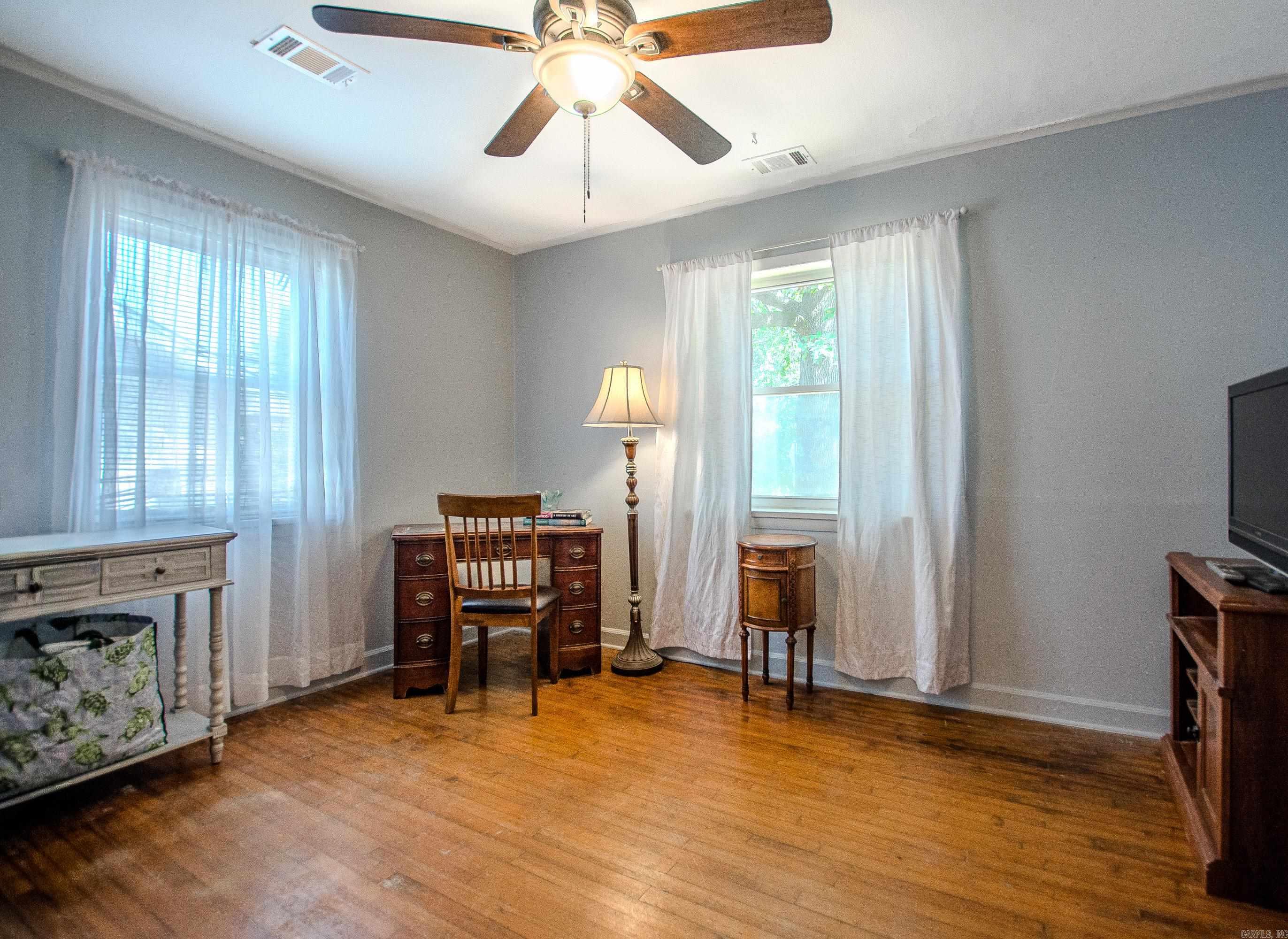 4516 Western Hills Avenue Property Photo 24