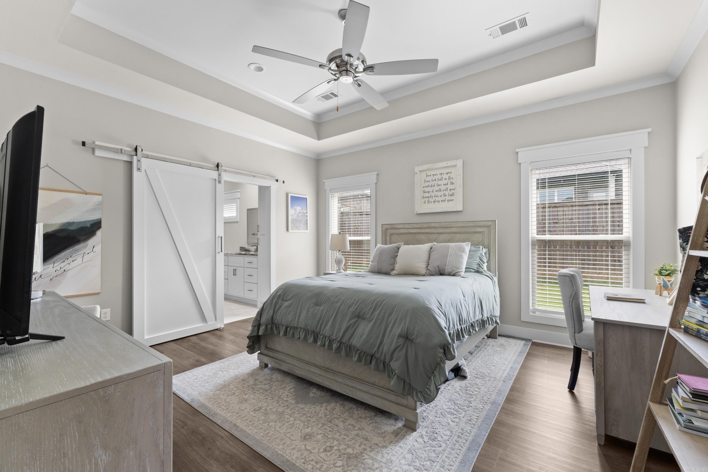 2675 Lilac Drive Property Photo 16