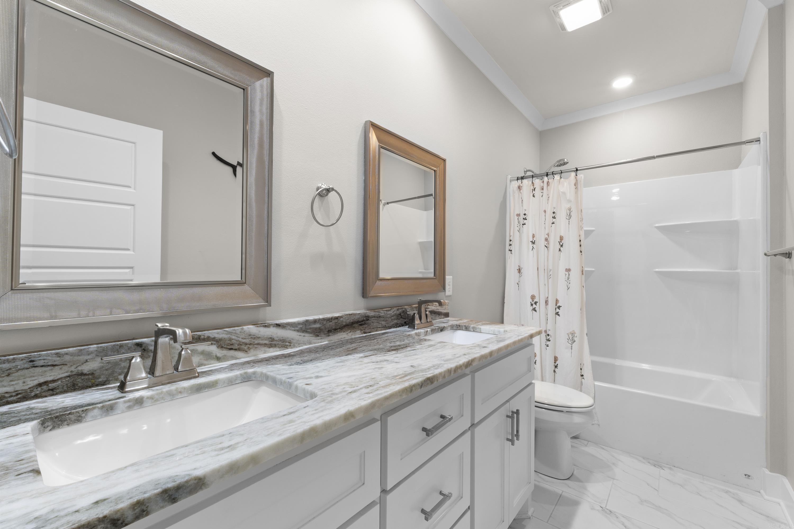 2675 Lilac Drive Property Photo 19