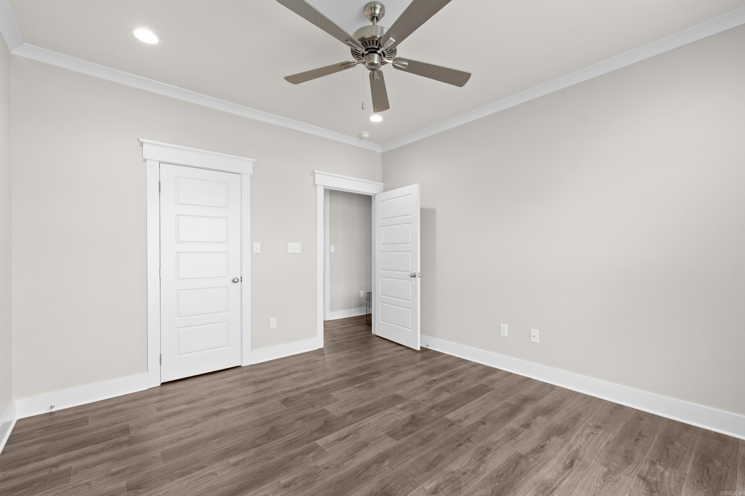 2675 Lilac Drive Property Photo 24