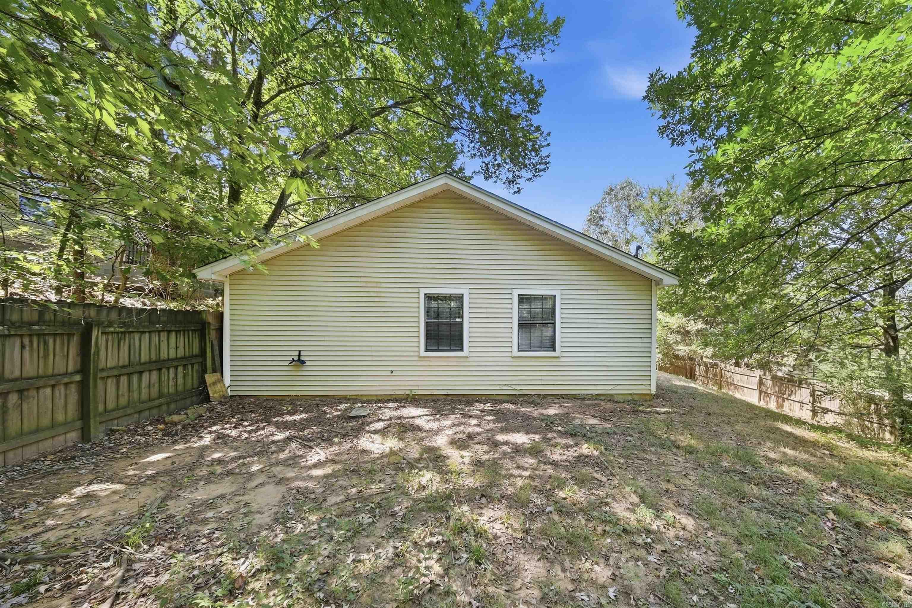 222 Valley View Drive Property Photo 28