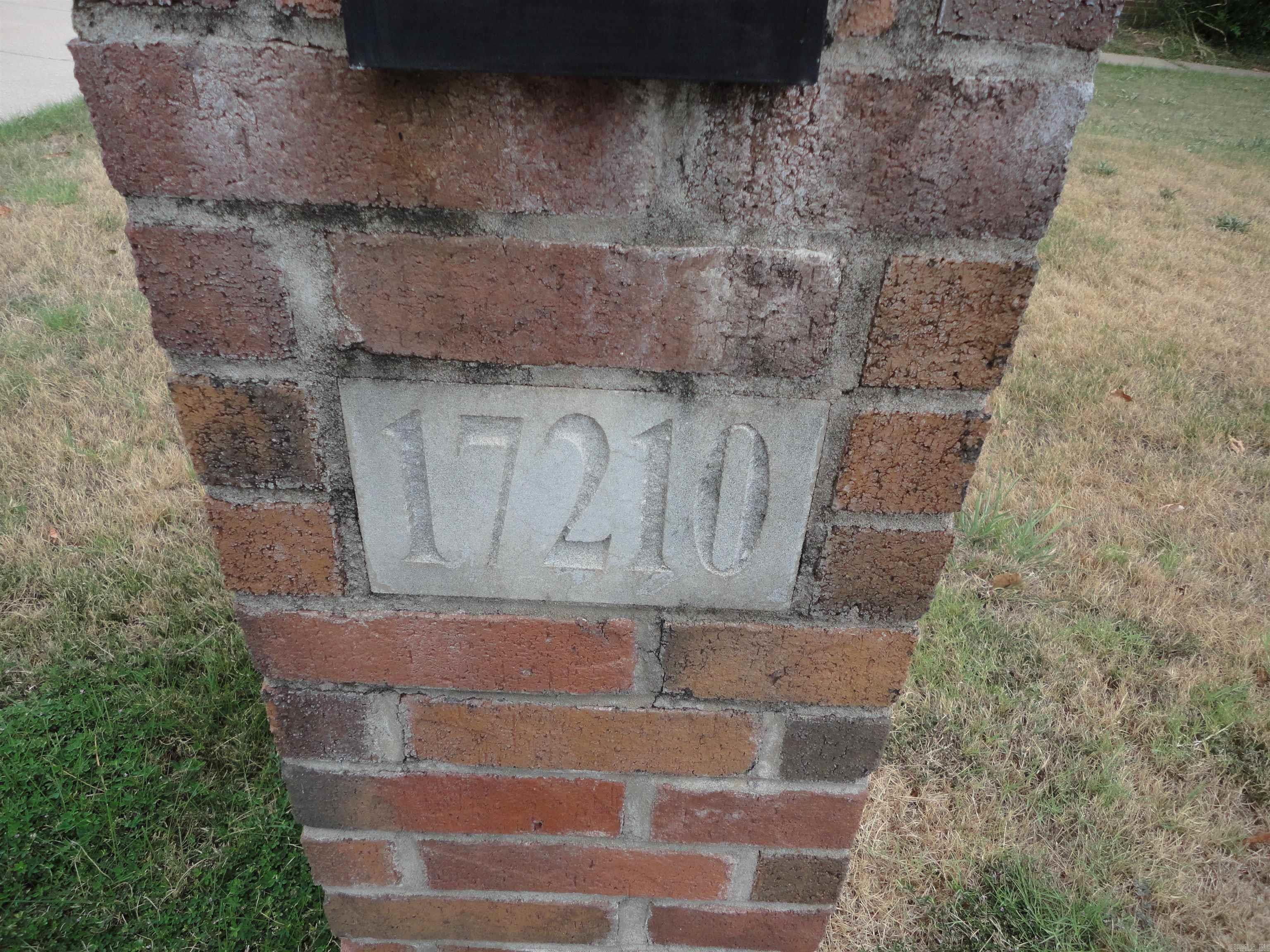 17210 Lamarche Boulevard Property Photo 2