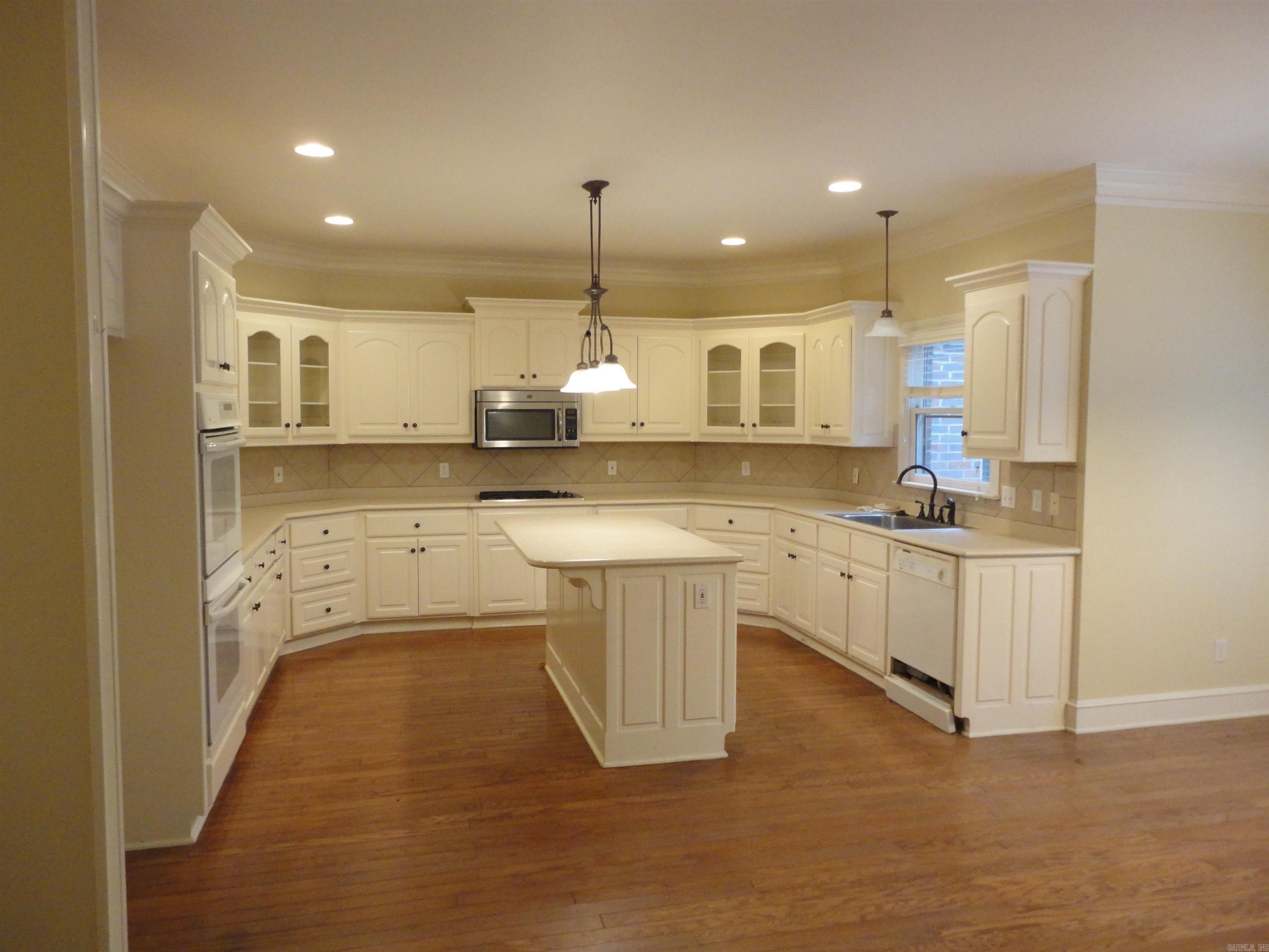 17210 Lamarche Boulevard Property Photo 13