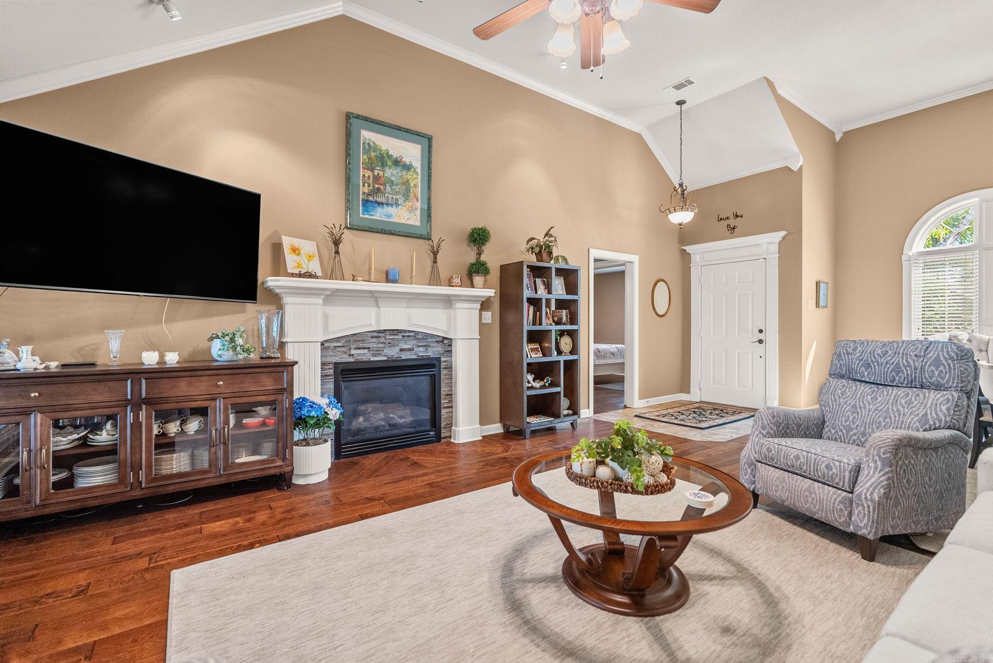 169 Auriel Circle Property Photo 4