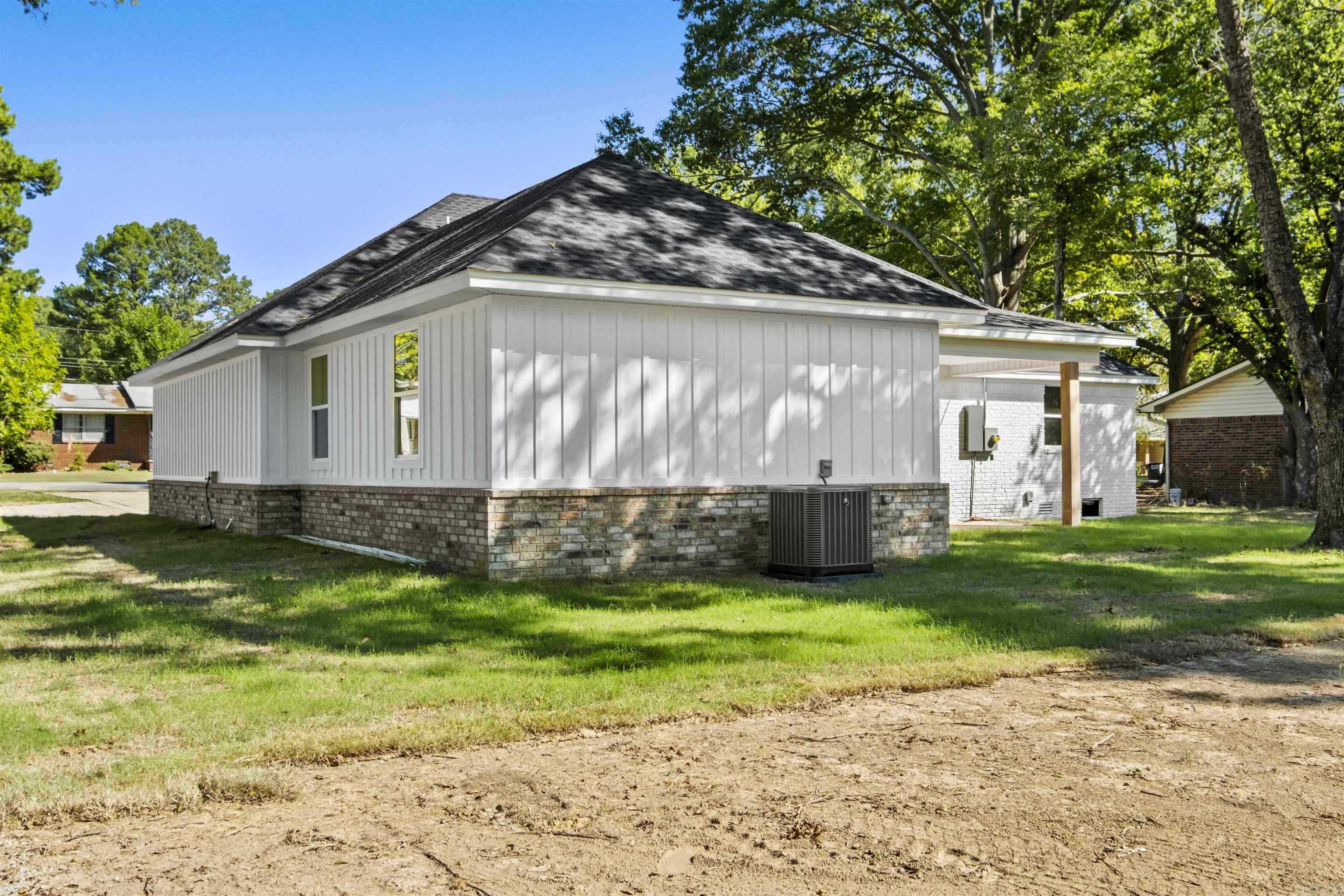 1501 W Iowa Property Photo 35