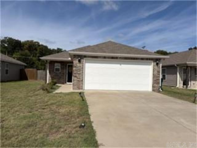 1805 Peony Street Property Photo 1