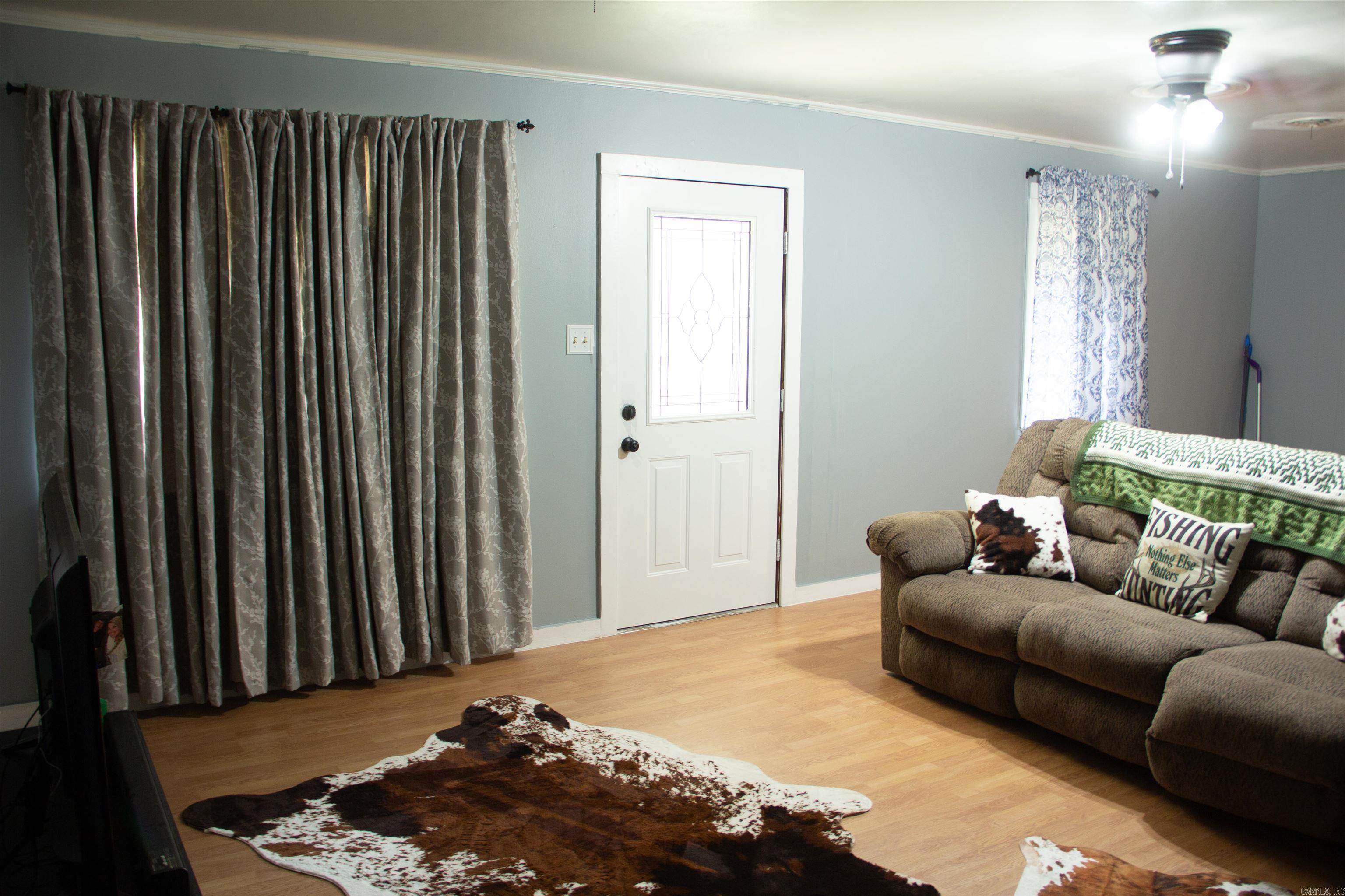7103 W Jeffcoat Road Property Photo 6