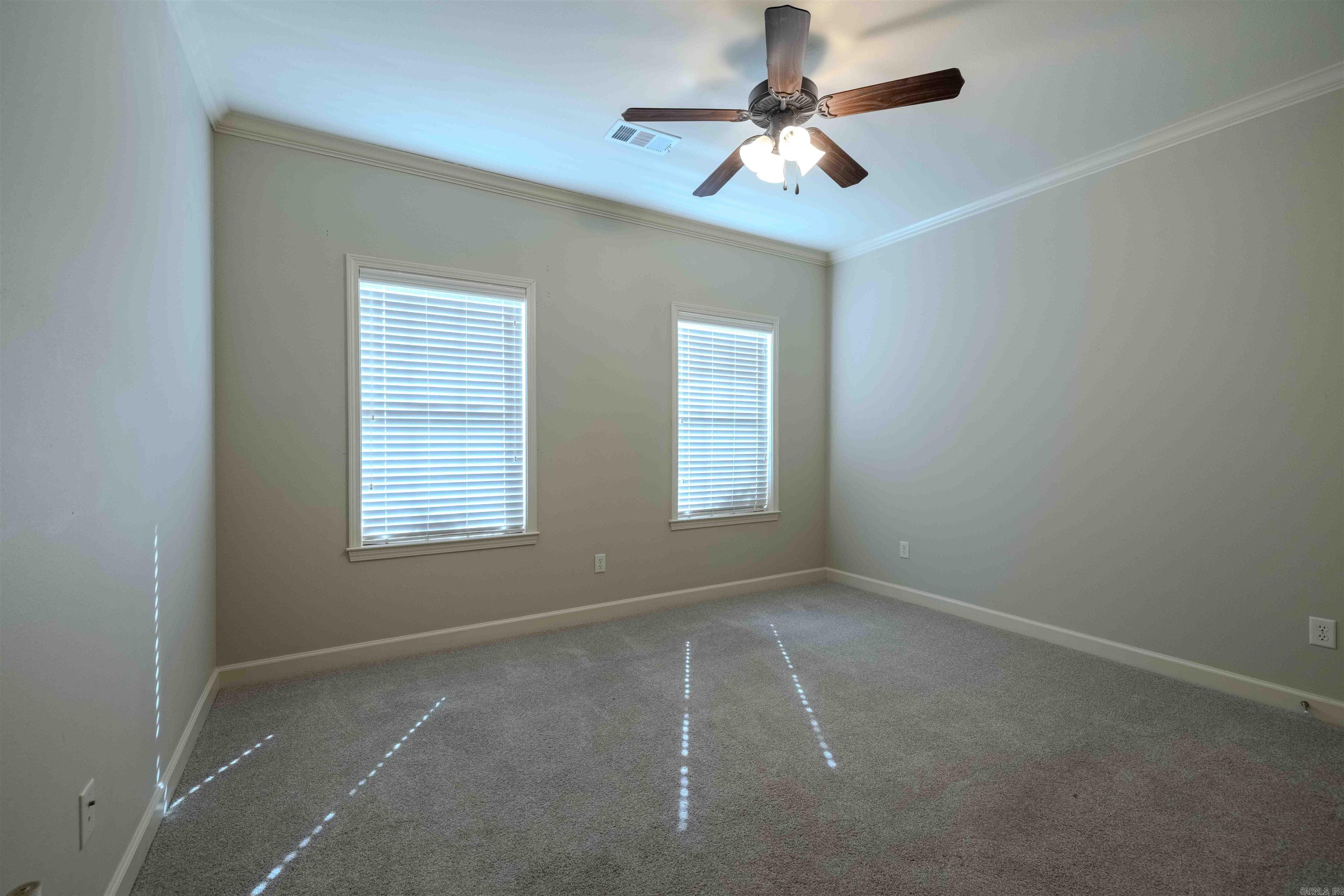 901 Stagecoach Village Property Photo 14