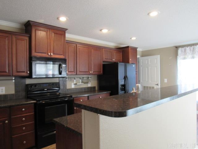 711 England Avenue Property Photo 3