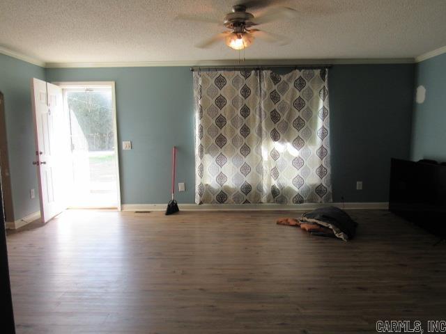 711 England Avenue Property Photo 17