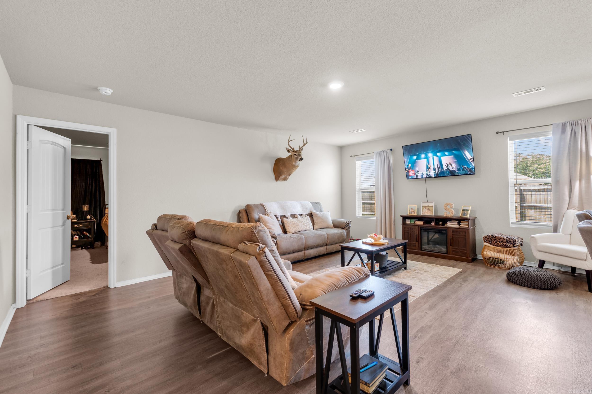 1300 Cowbell Street Property Photo 13