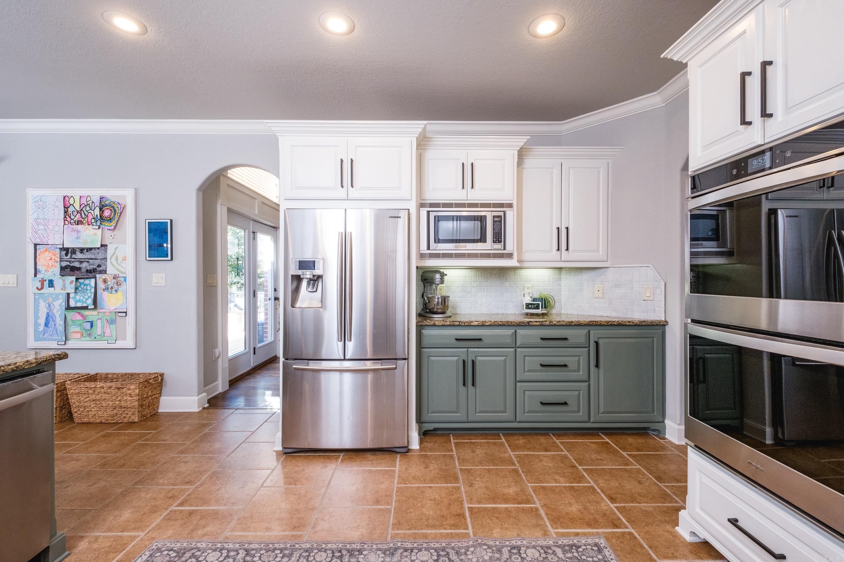621 Epernay Place Property Photo 18