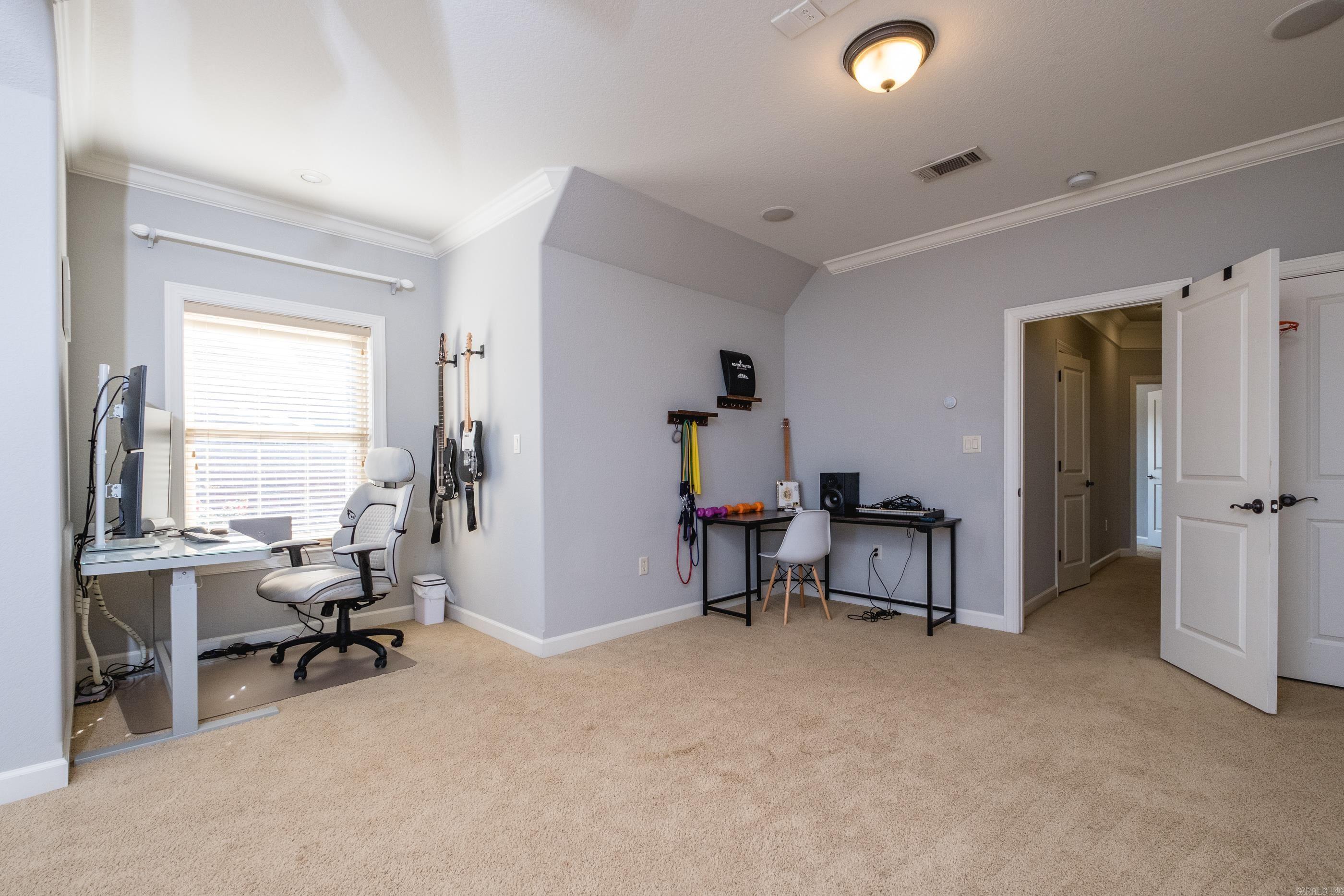 621 Epernay Place Property Photo 39