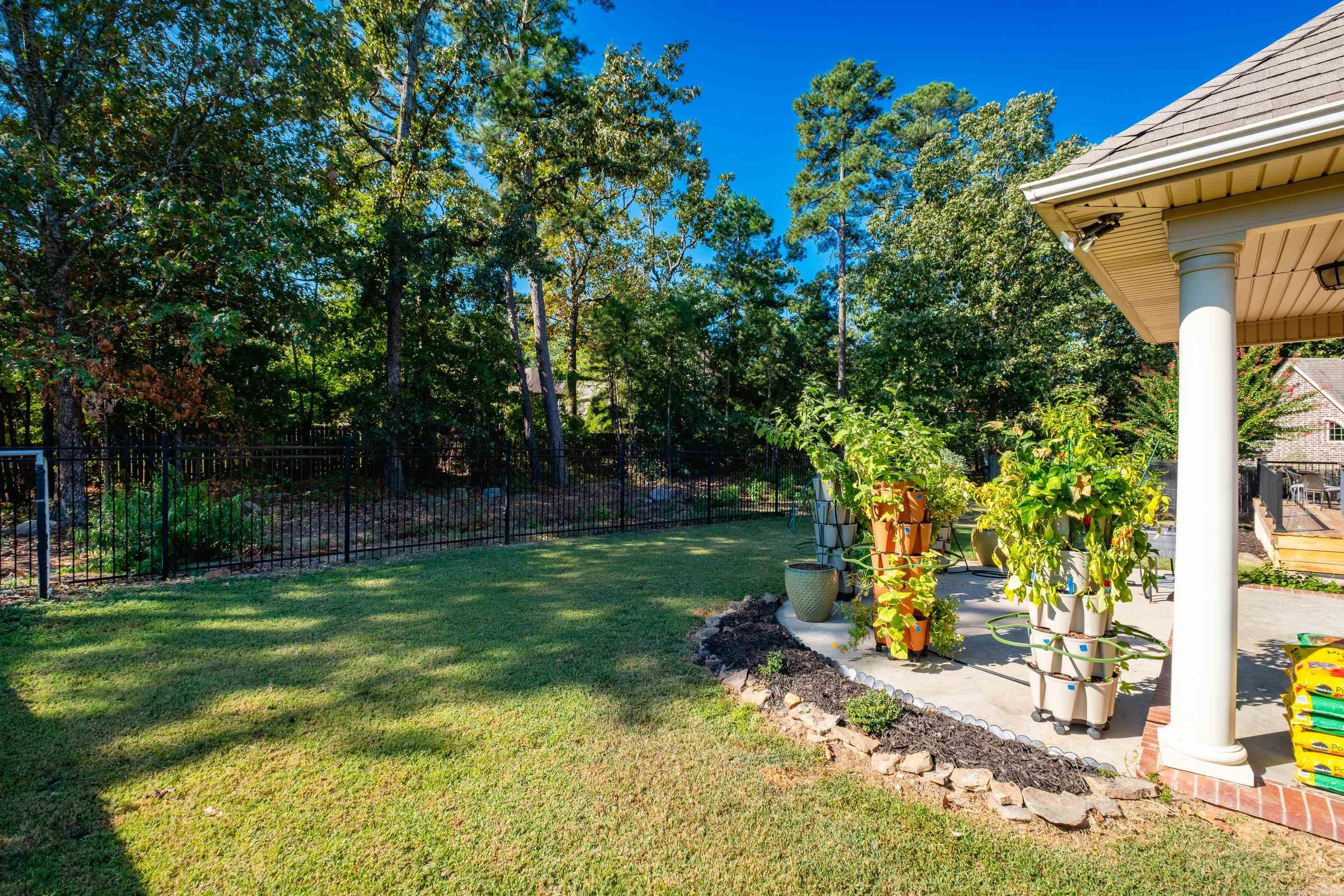 621 Epernay Place Property Photo 43