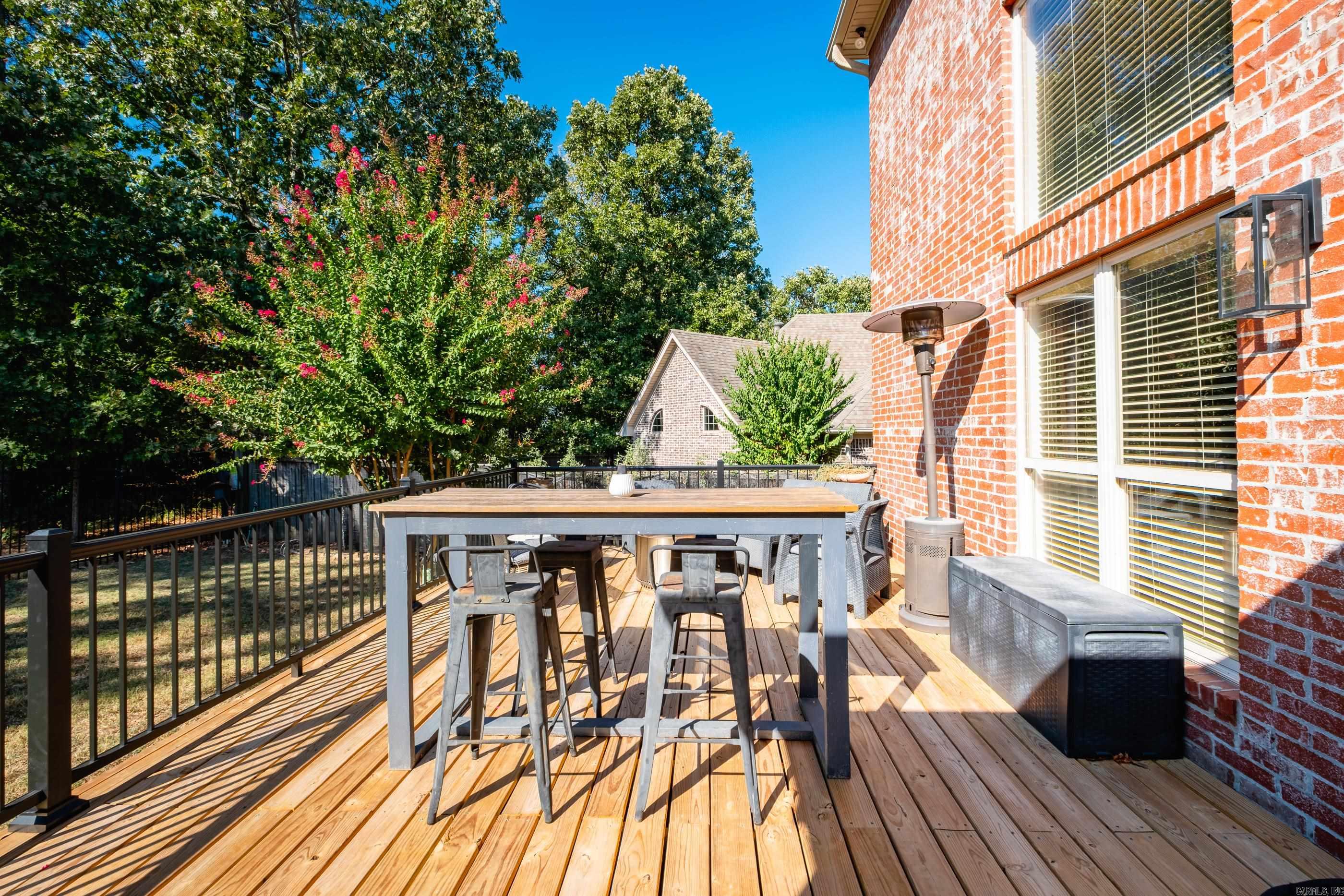 621 Epernay Place Property Photo 44