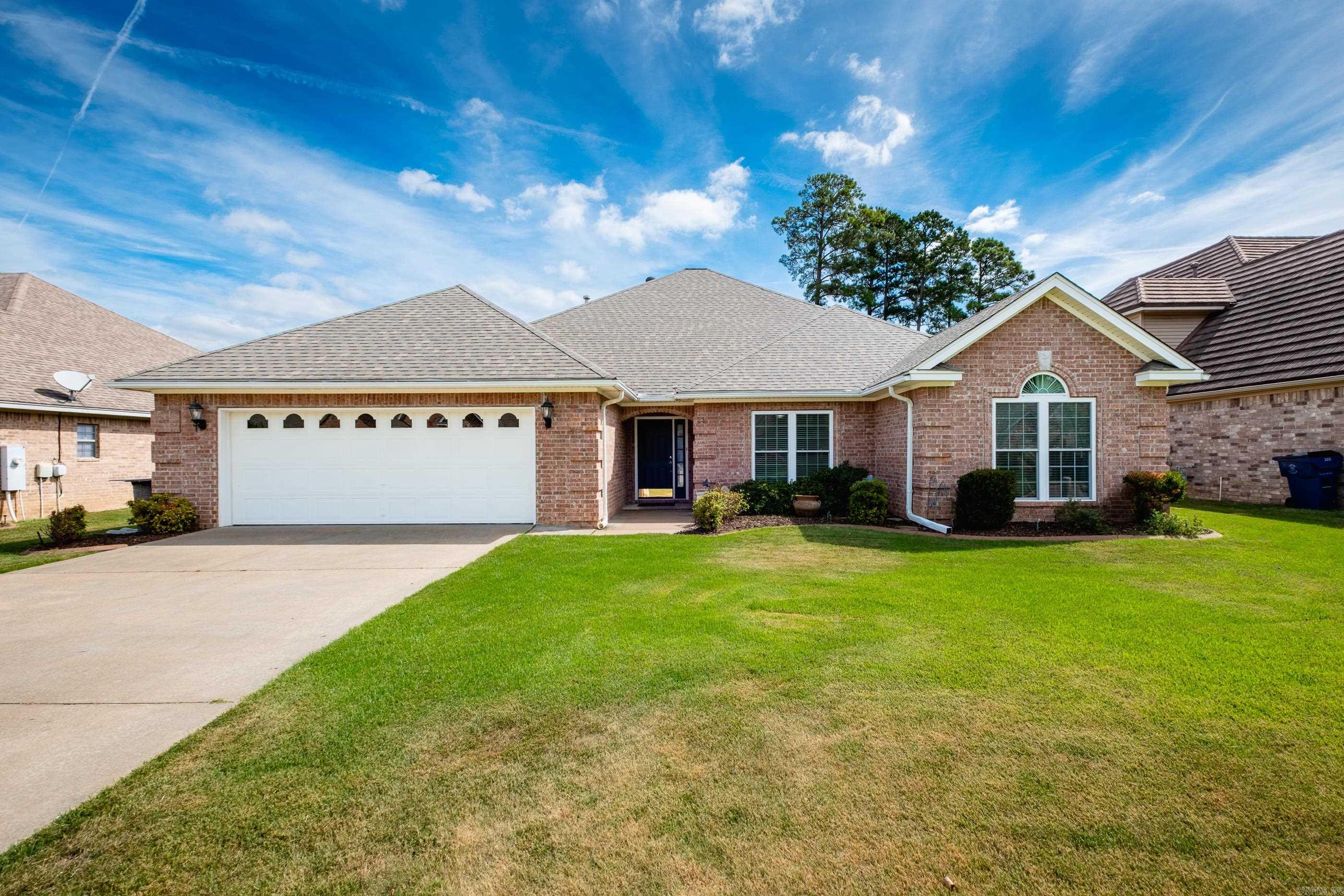 103 Bayonne Cove Property Photo 3