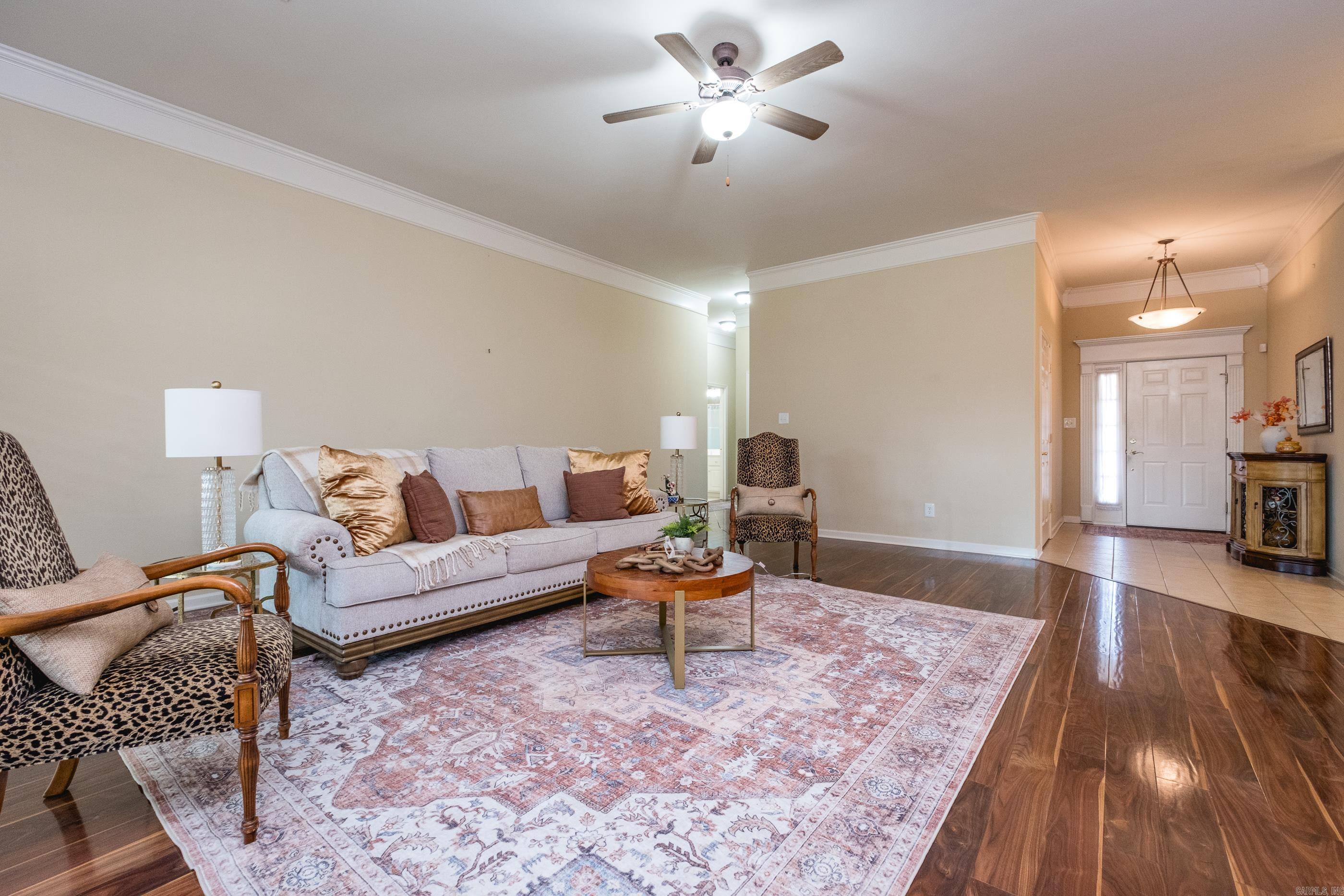 103 Bayonne Cove Property Photo 8