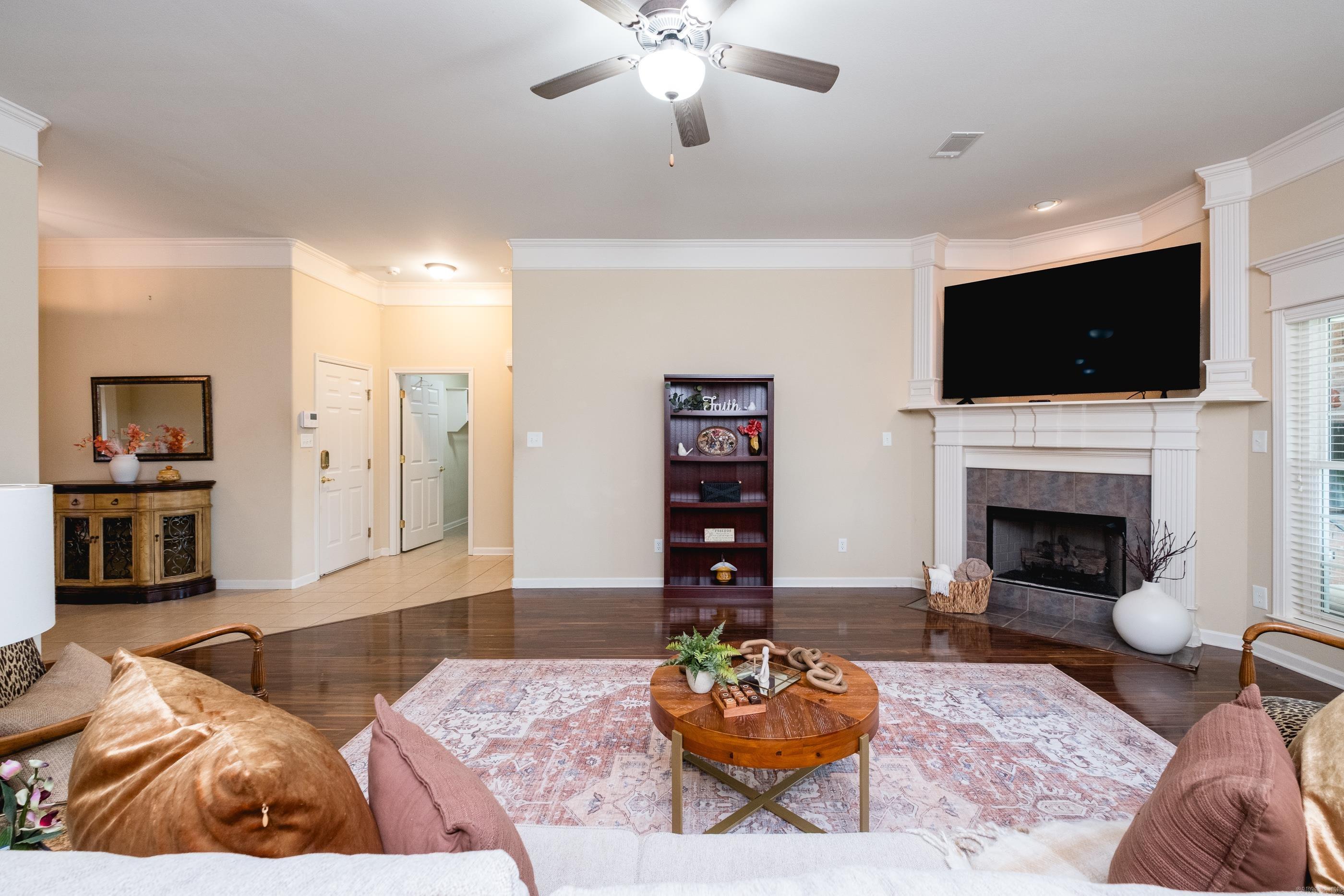 103 Bayonne Cove Property Photo 10