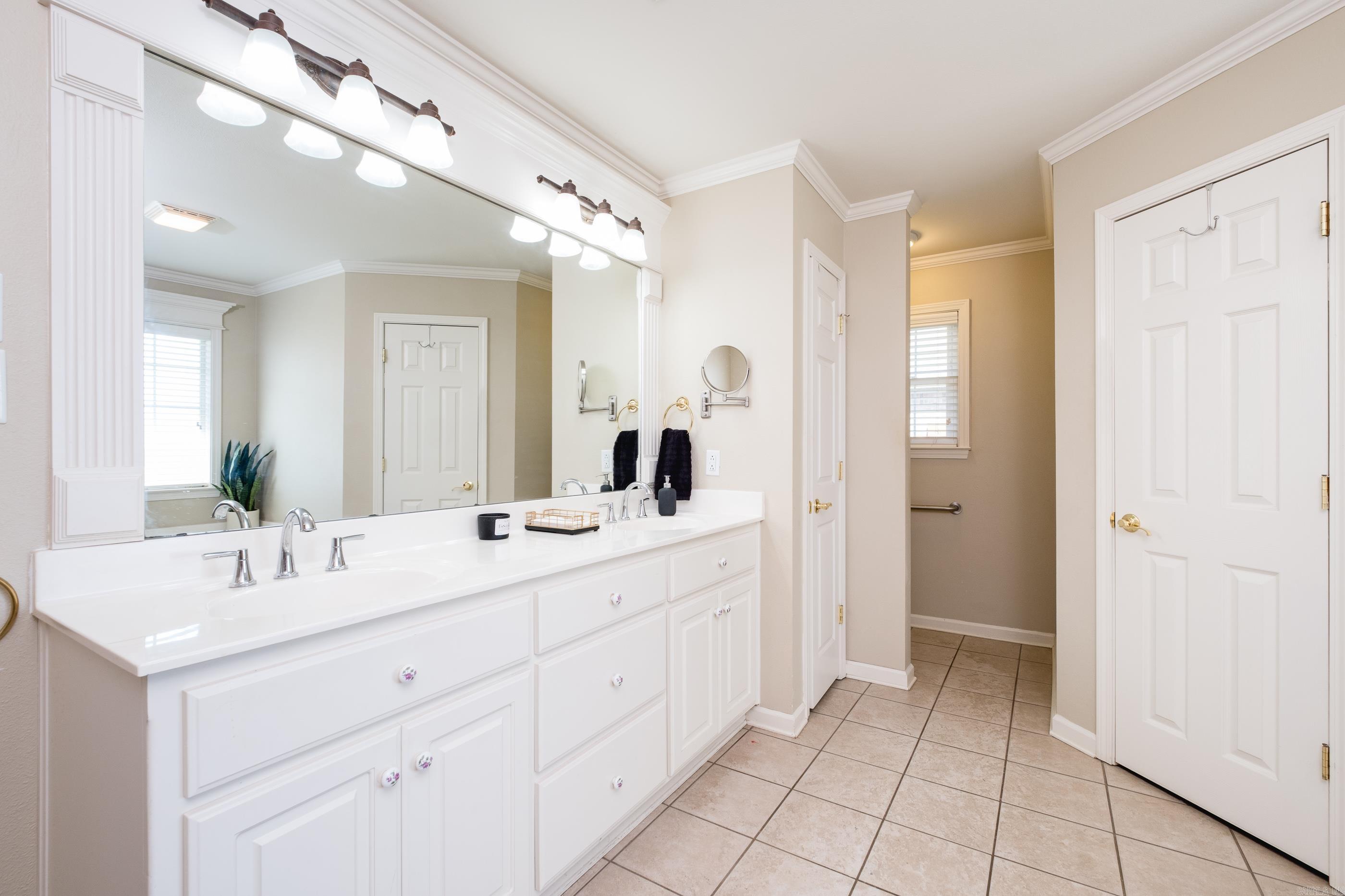 103 Bayonne Cove Property Photo 24