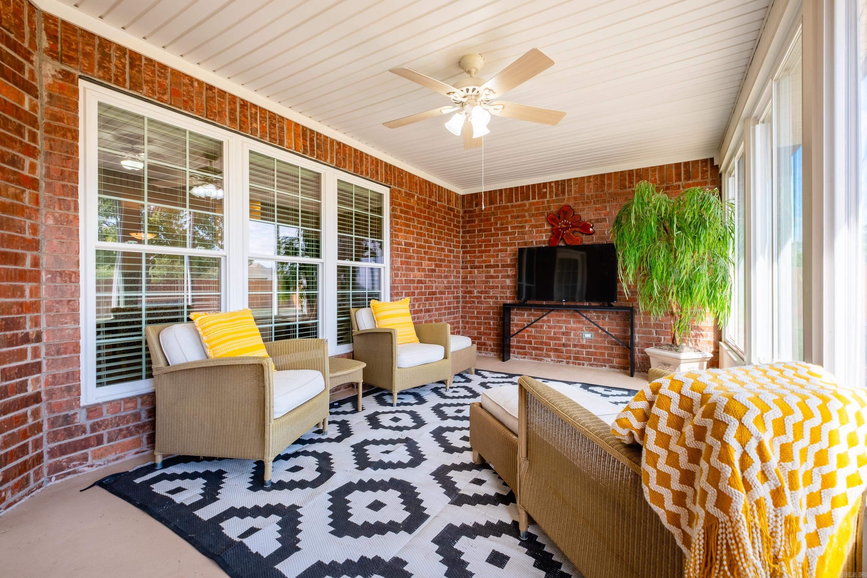 103 Bayonne Cove Property Photo 38