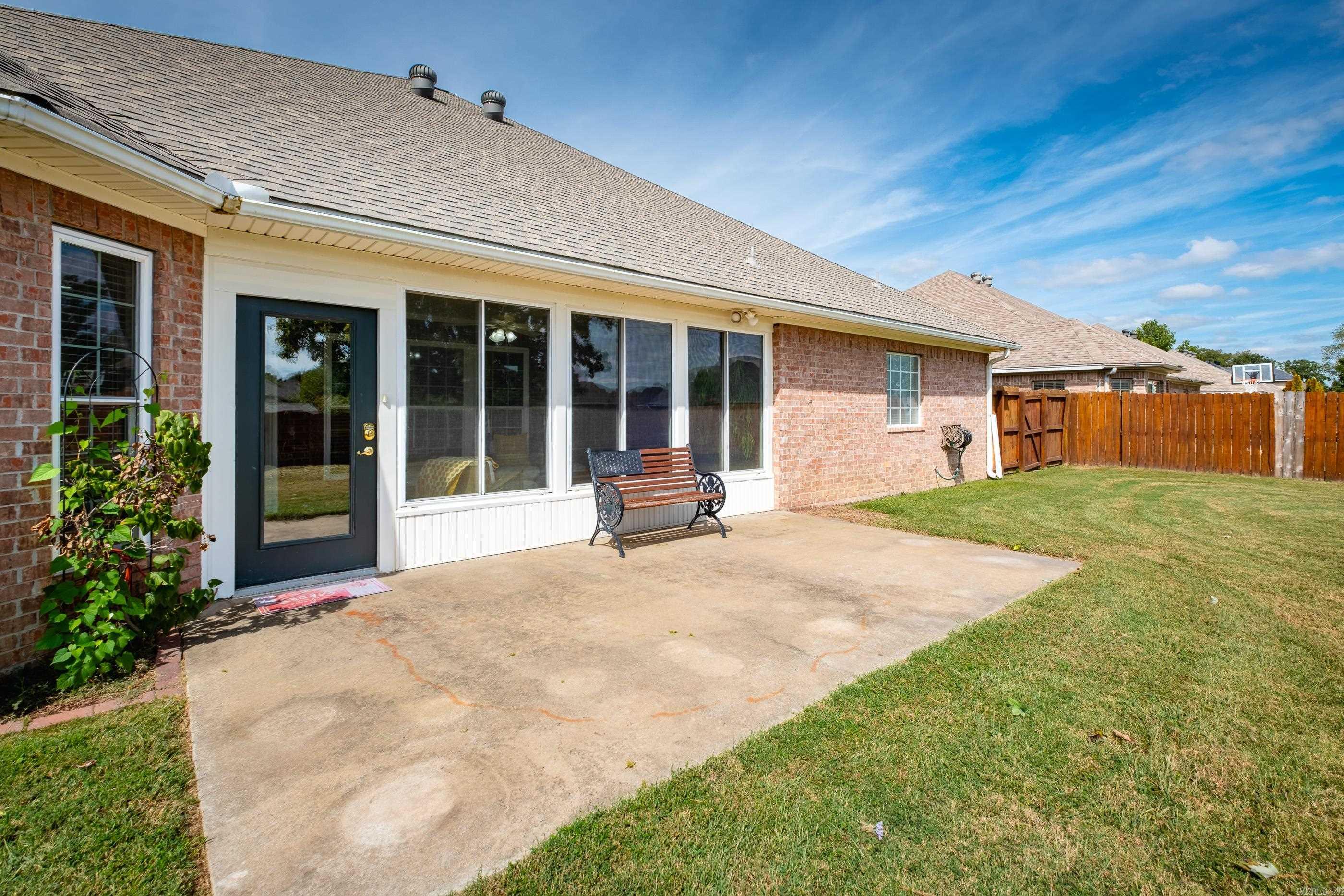 103 Bayonne Cove Property Photo 45