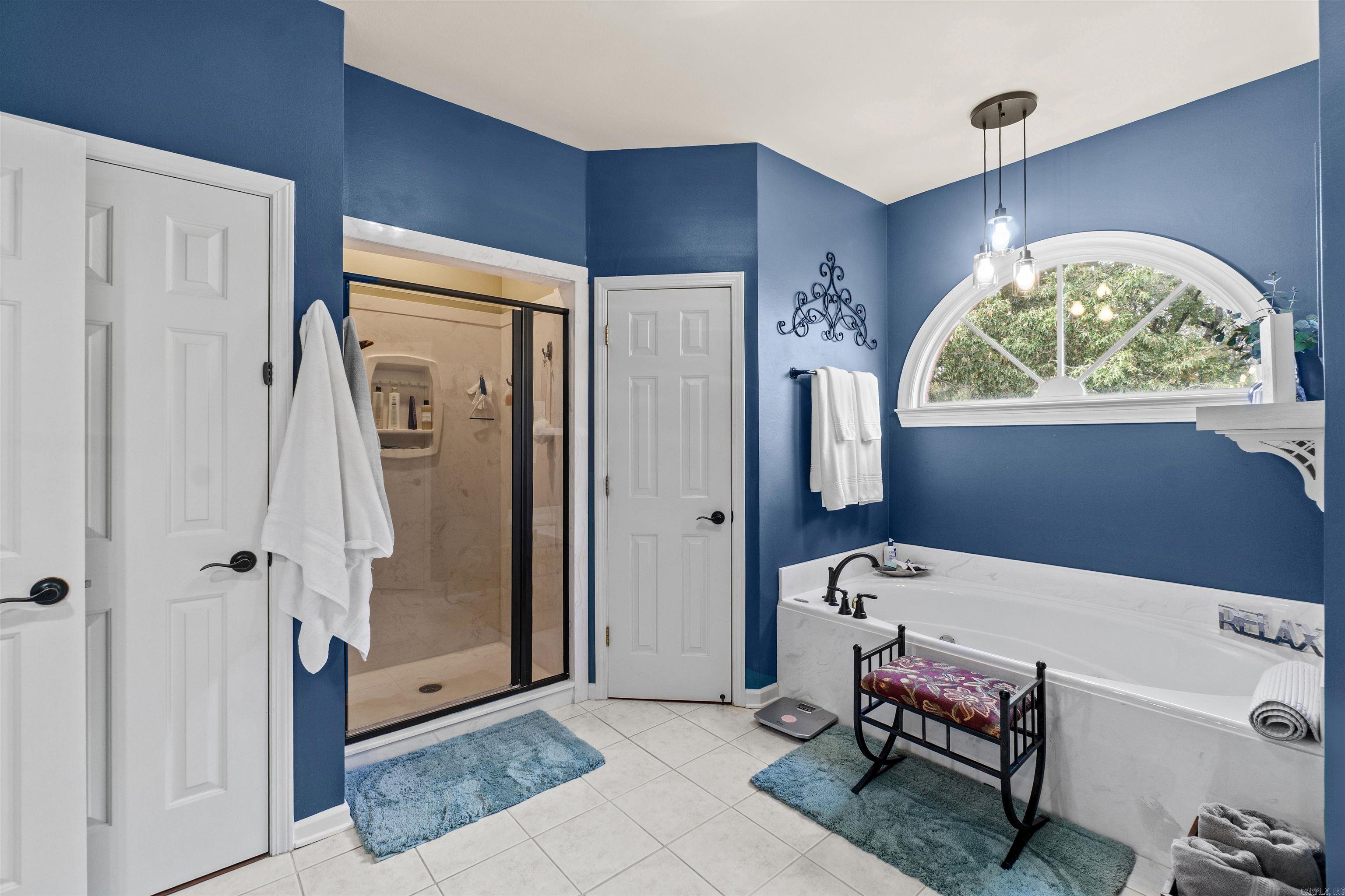 11 Lakeview Cove Property Photo 16