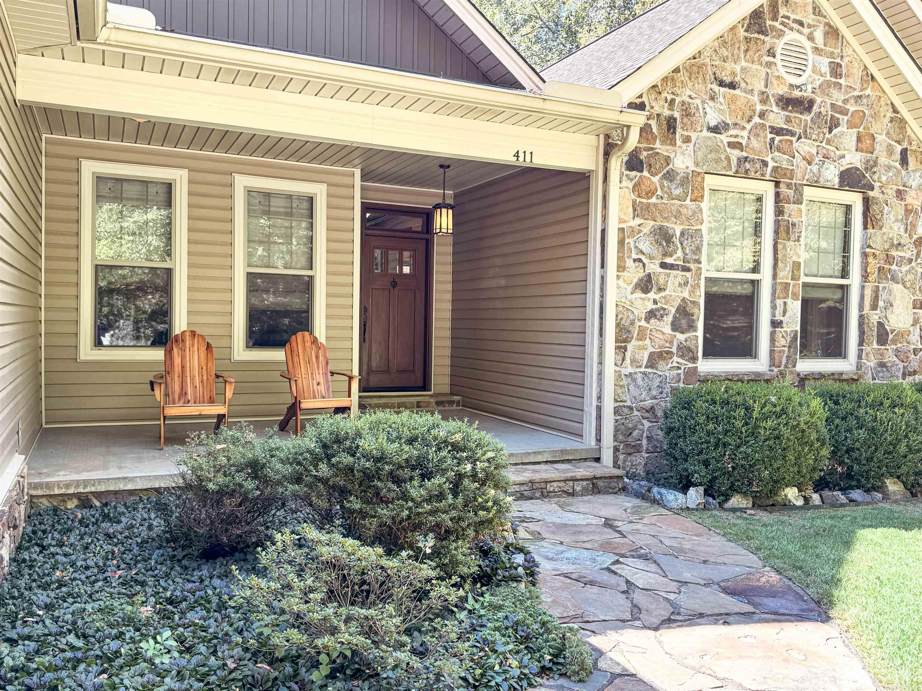 411 Waterfall Lane Property Photo 6