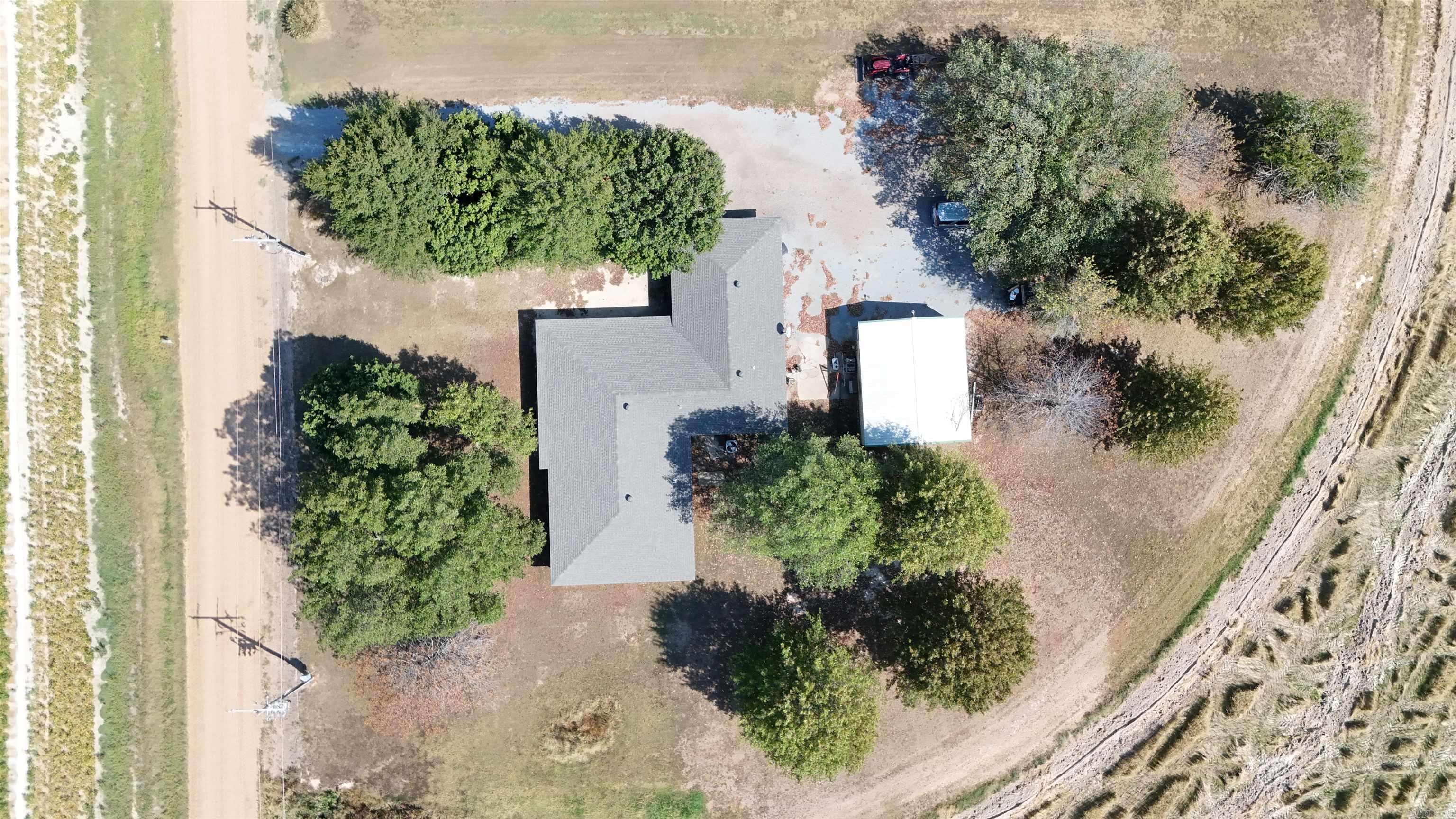 317 County Road 104 Road Property Photo 2
