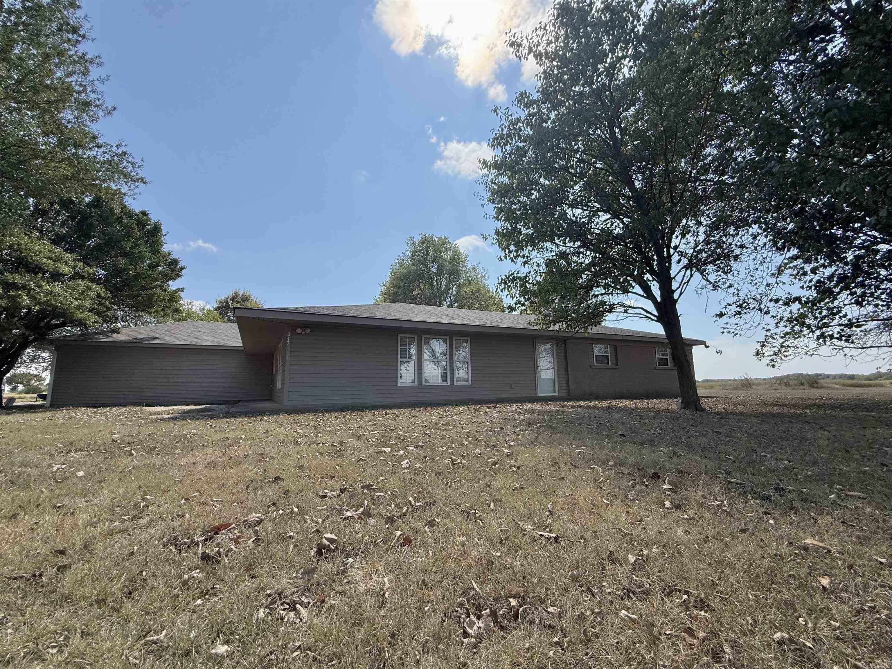 317 County Road 104 Road Property Photo 4