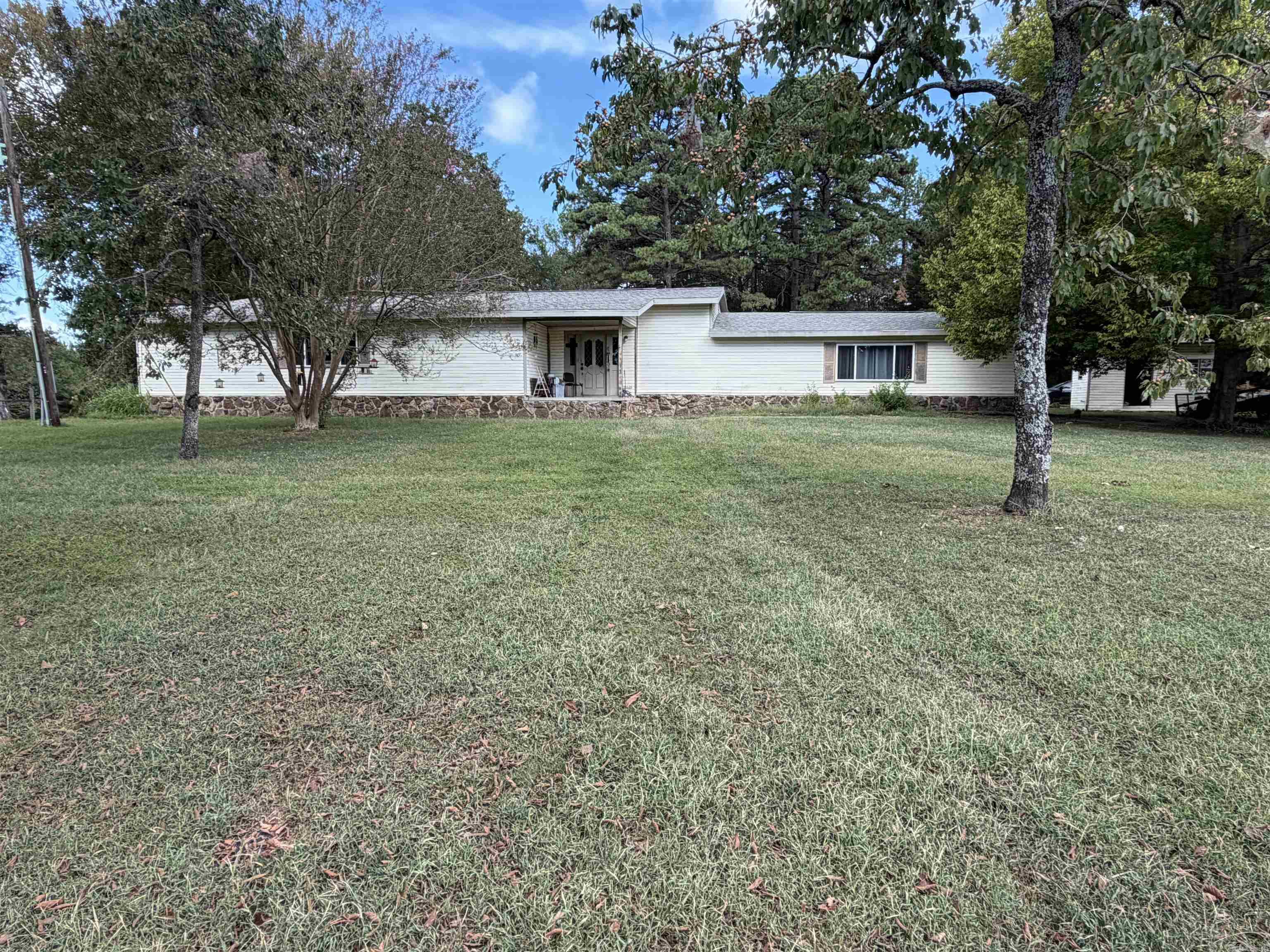 870 Budd Creek Road Property Photo 1