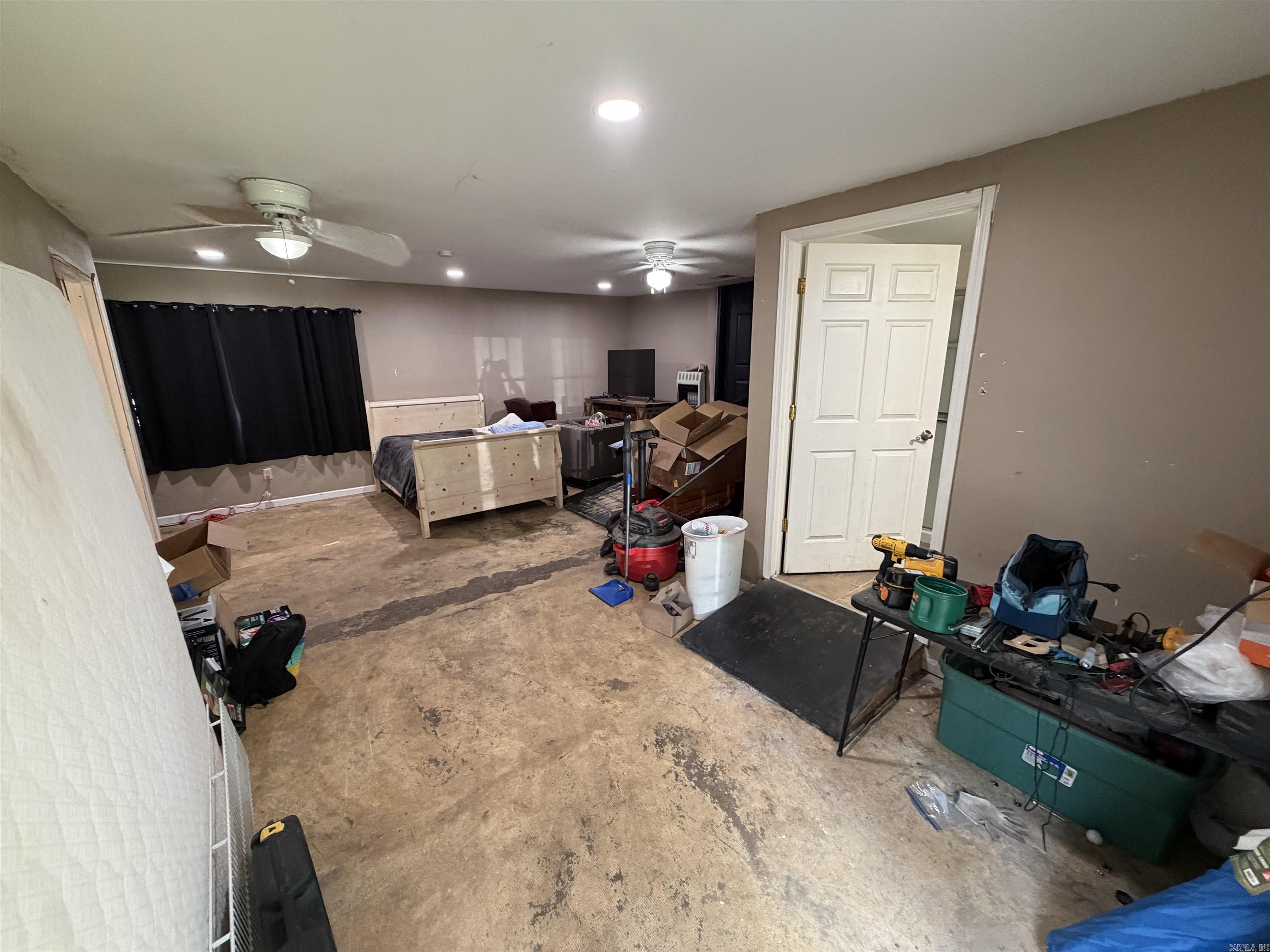 870 Budd Creek Road Property Photo 6
