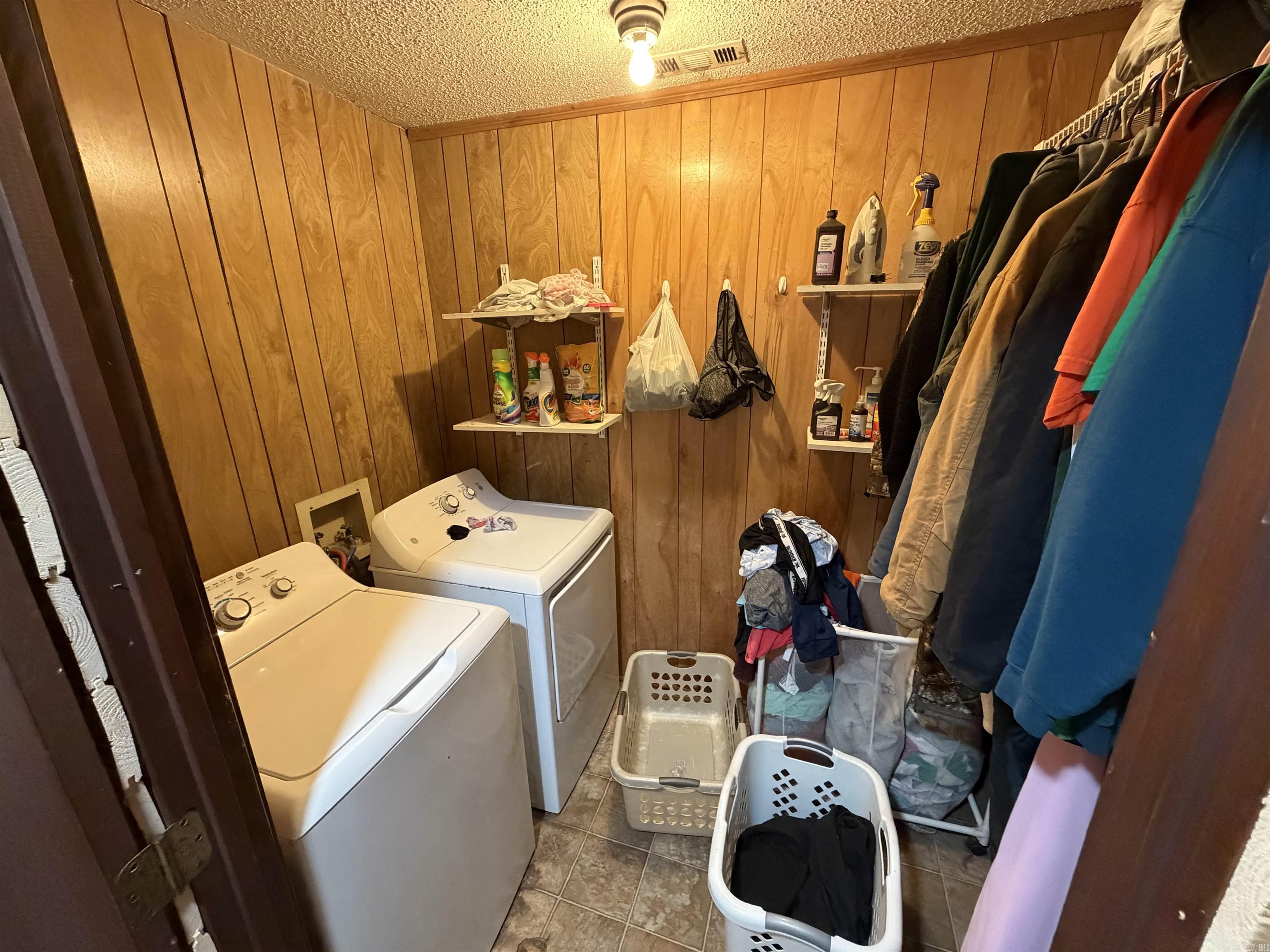 870 Budd Creek Road Property Photo 8