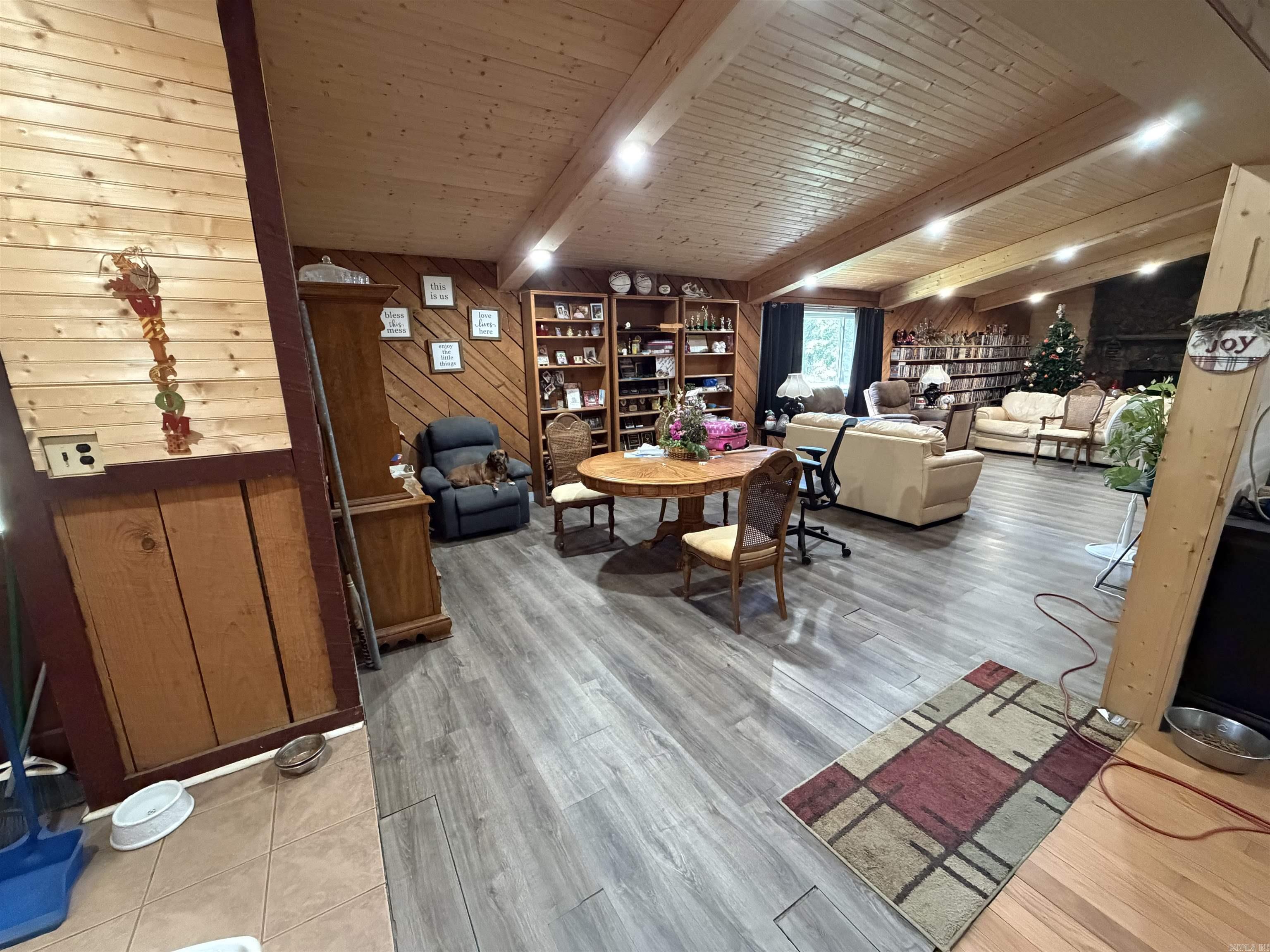 870 Budd Creek Road Property Photo 9