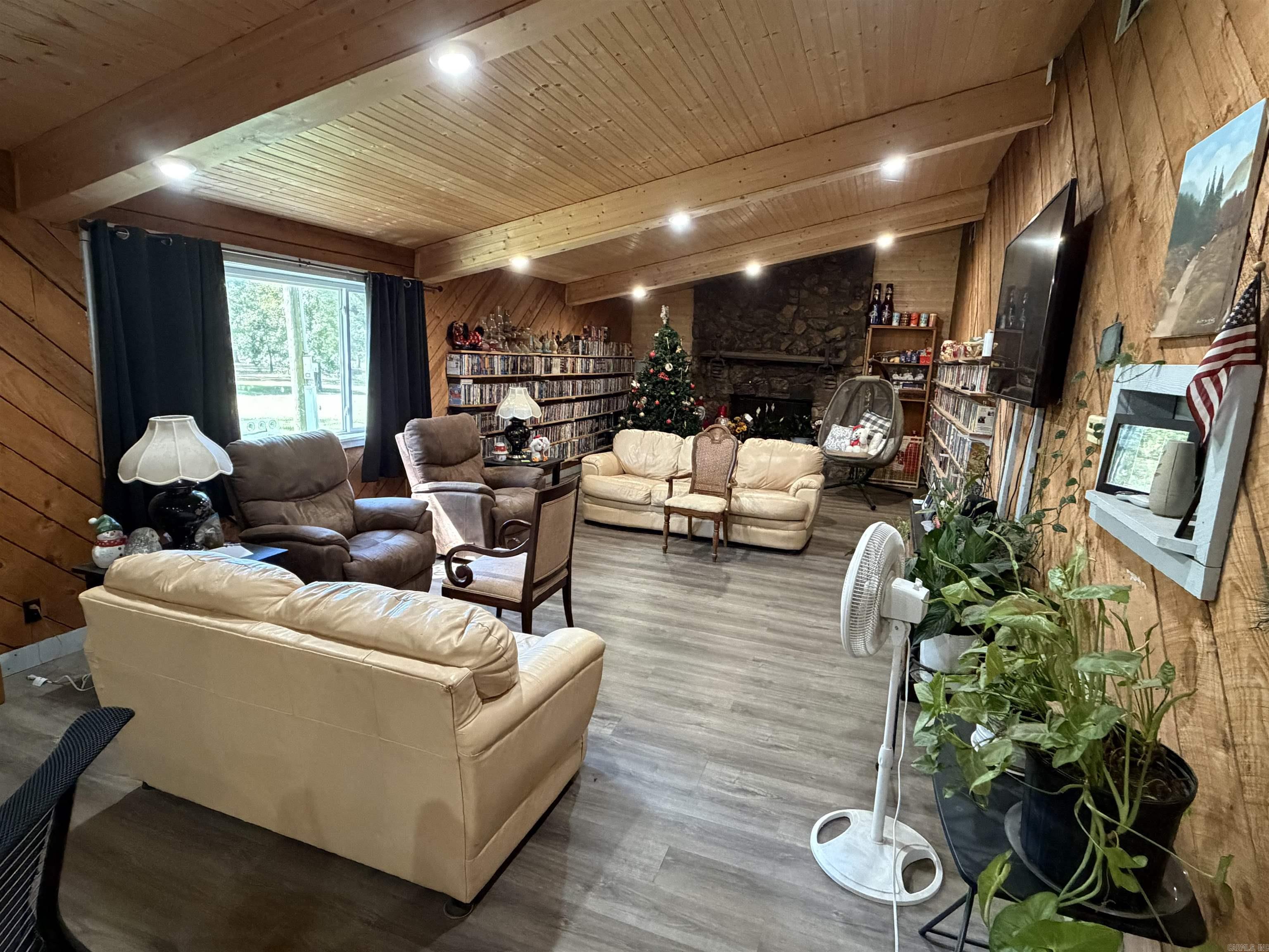 870 Budd Creek Road Property Photo 15