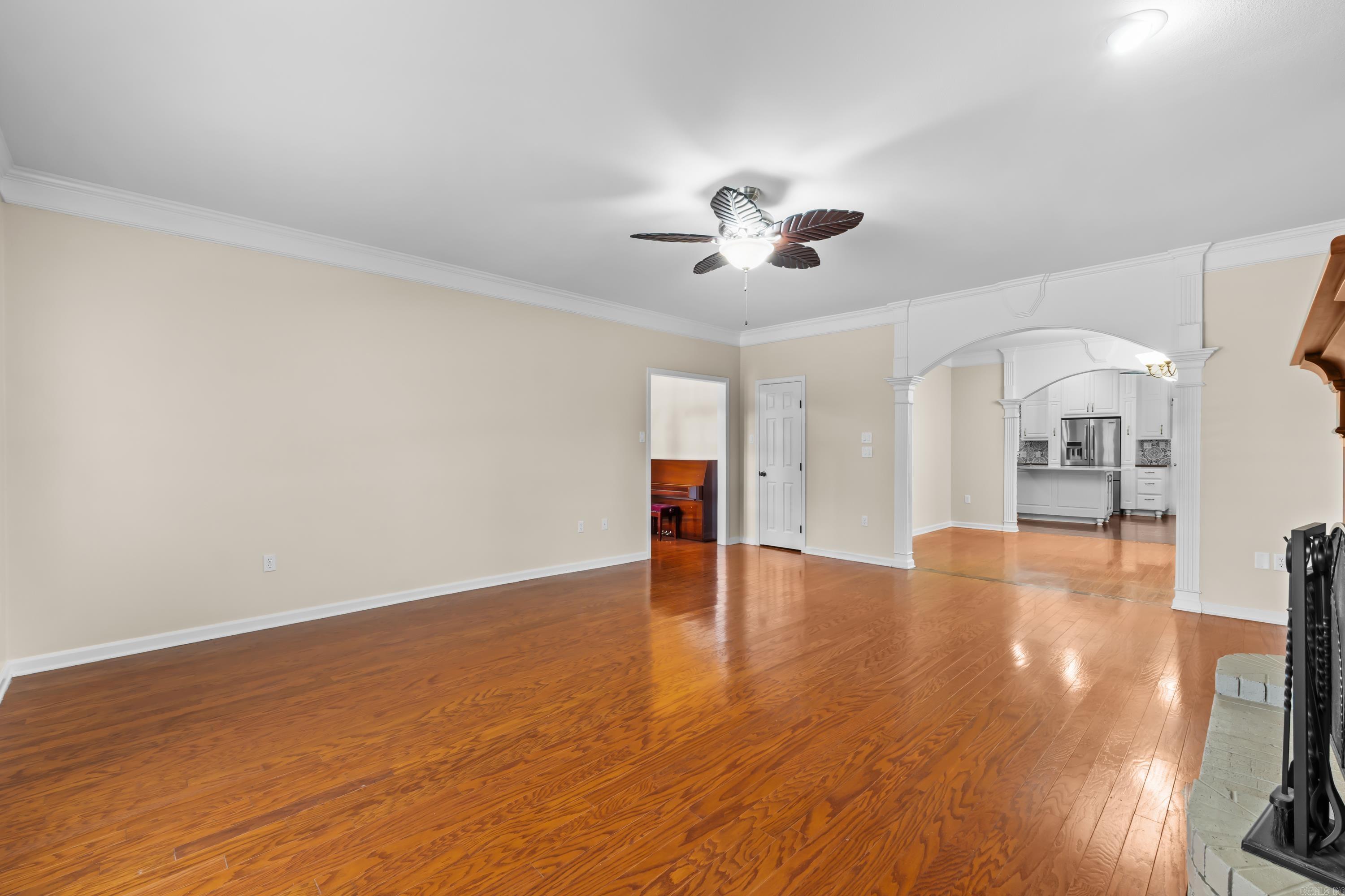 415 Country Club Road Property Photo 5