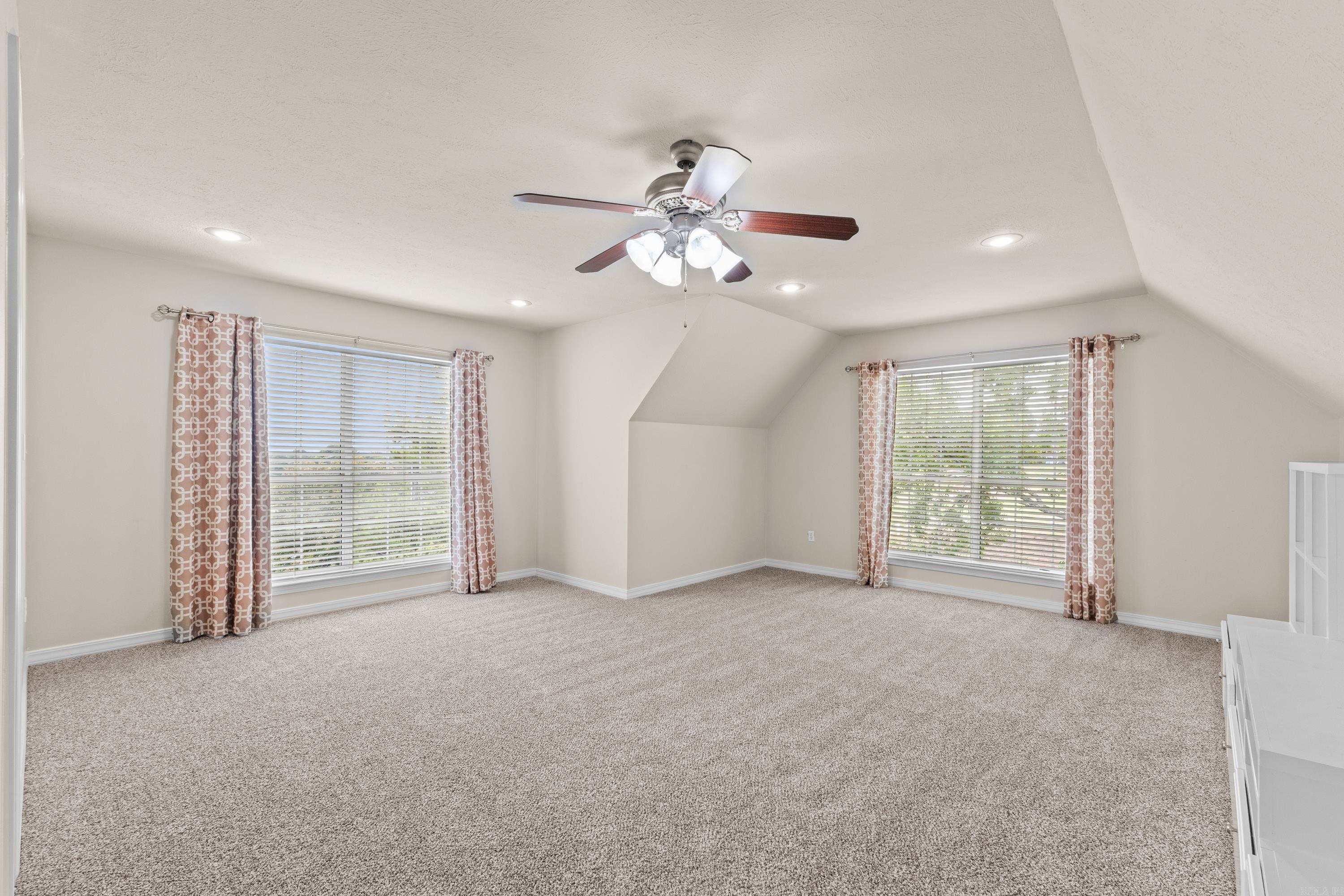 415 Country Club Road Property Photo 37