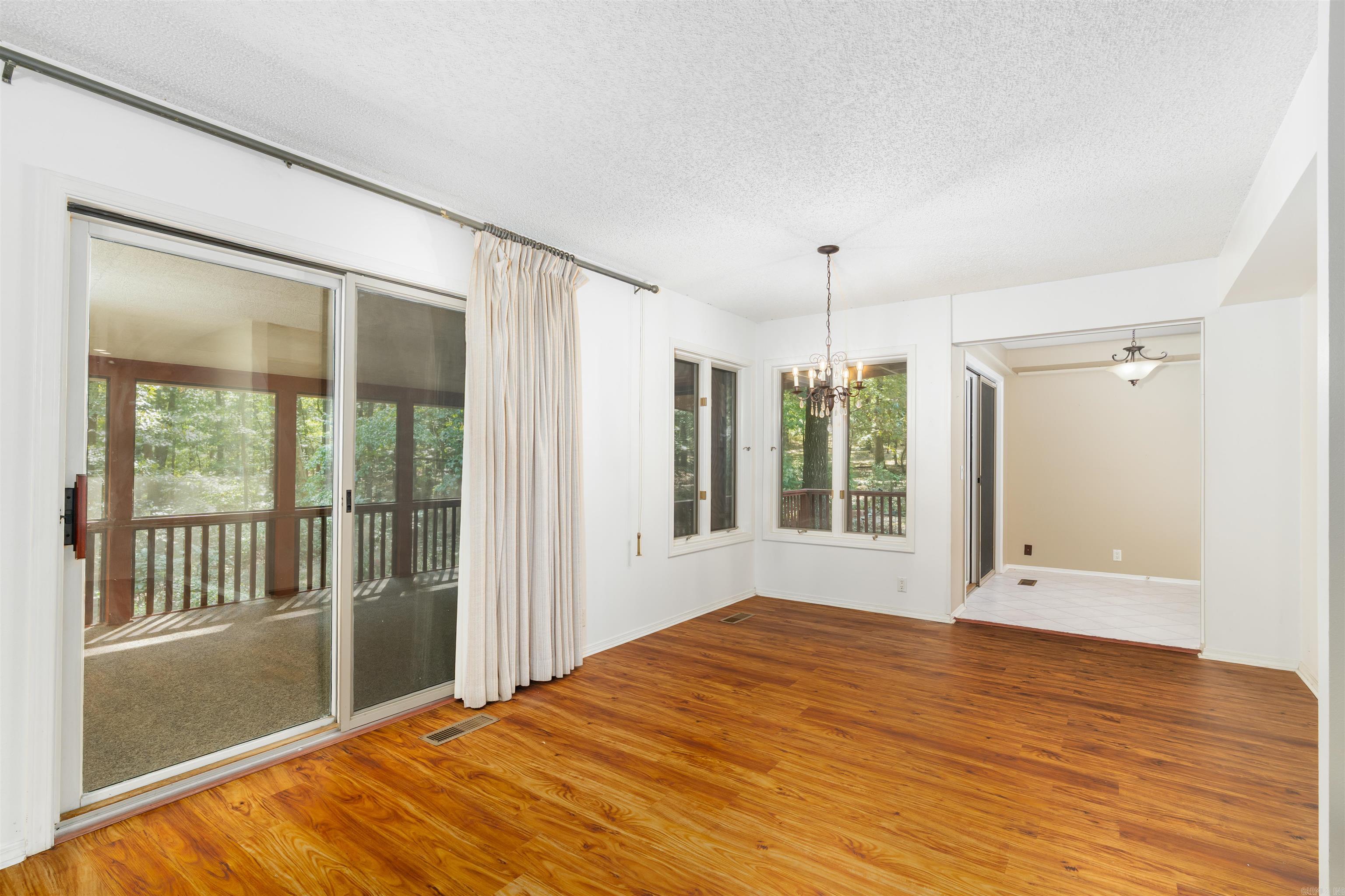 7 Camarzana Lane Property Photo 10