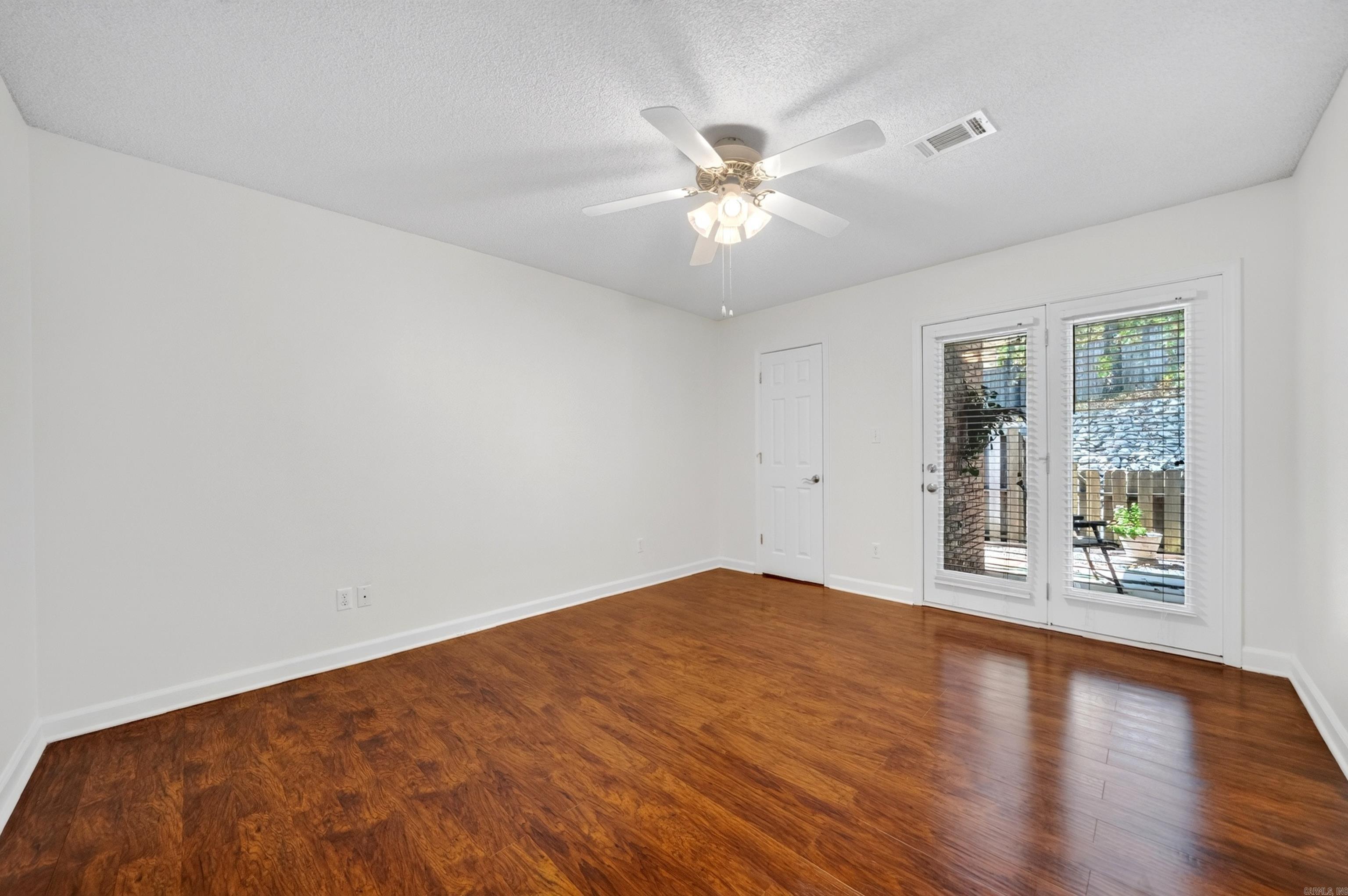 500 Pakis Street 11c Property Photo 20